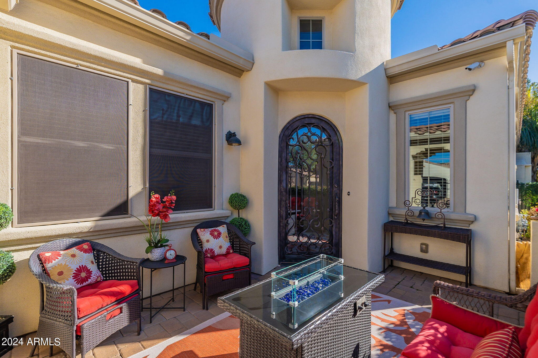 1557 E VESPER Trail