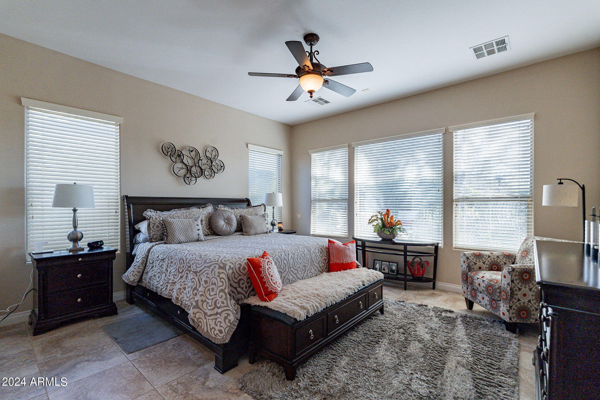 1557 E VESPER Trail