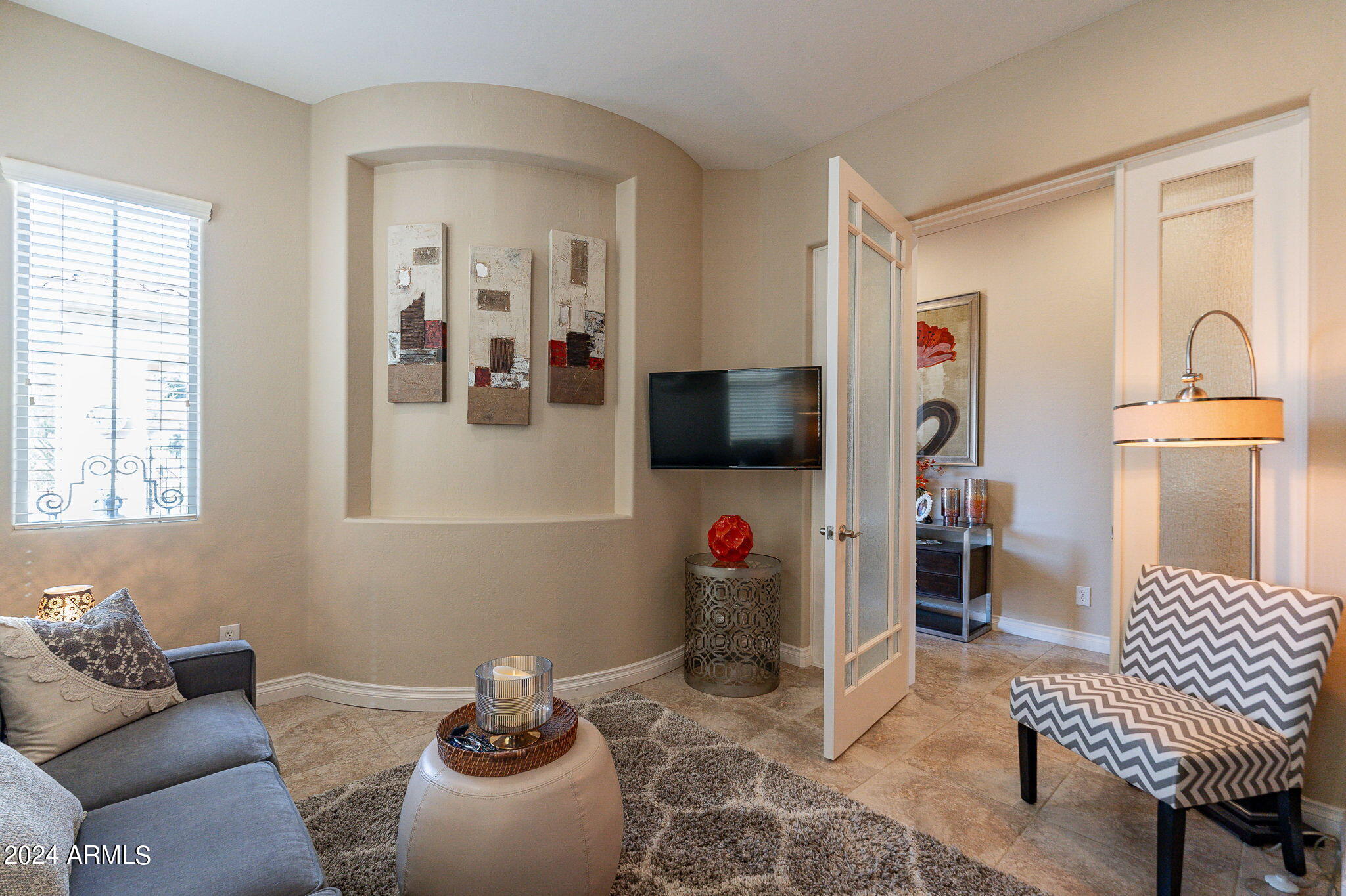 1557 E VESPER Trail