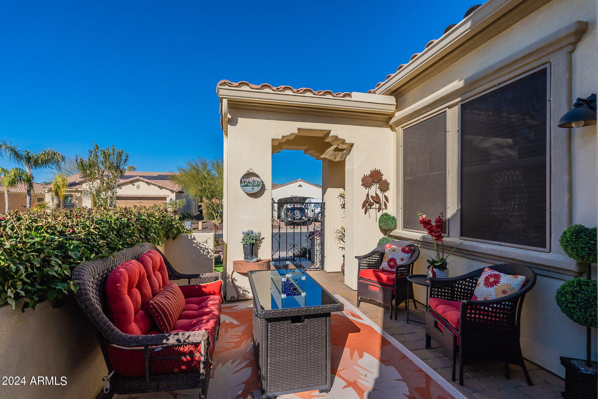 1557 E VESPER Trail