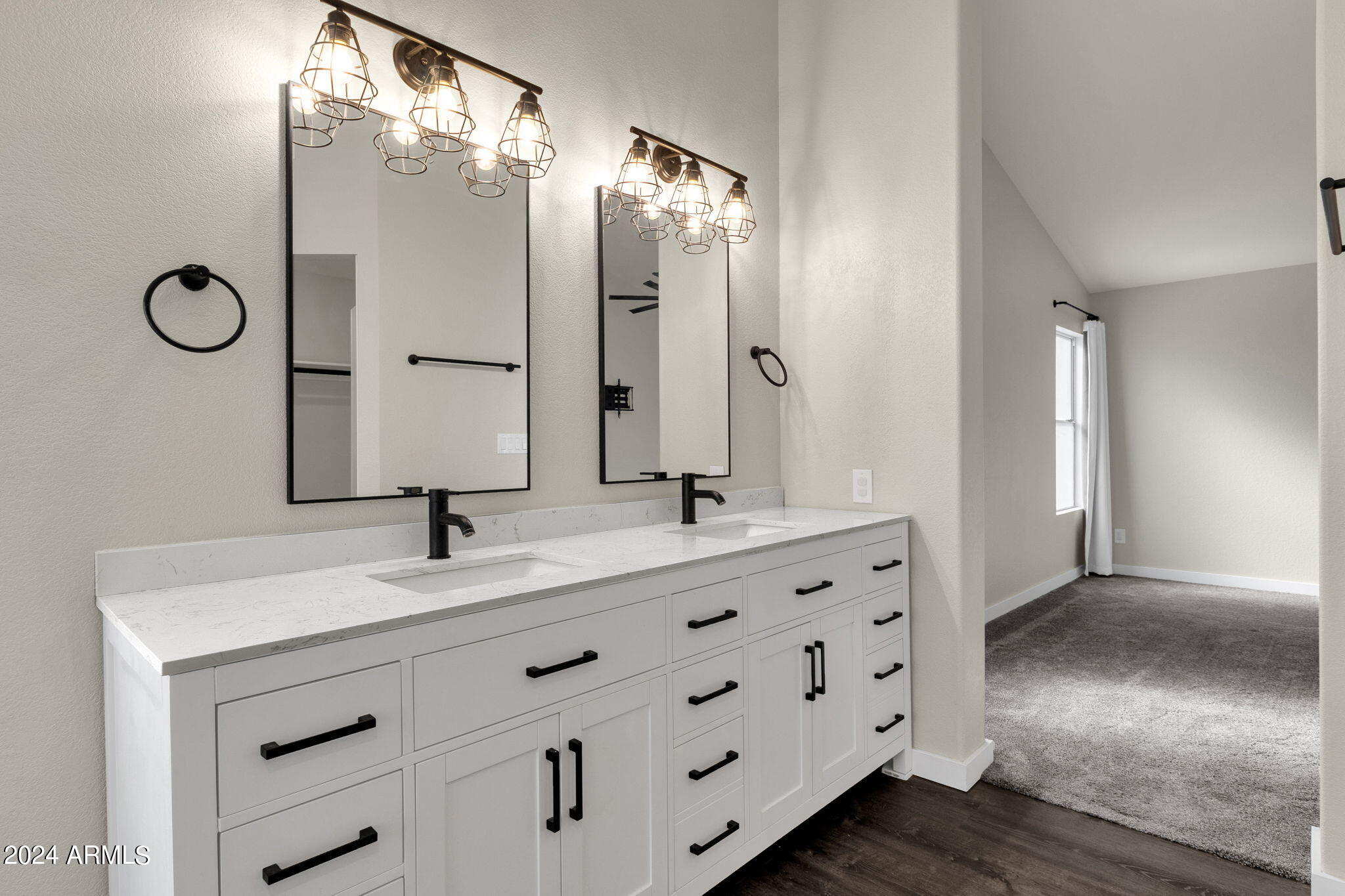 3703 W SHANNON Street