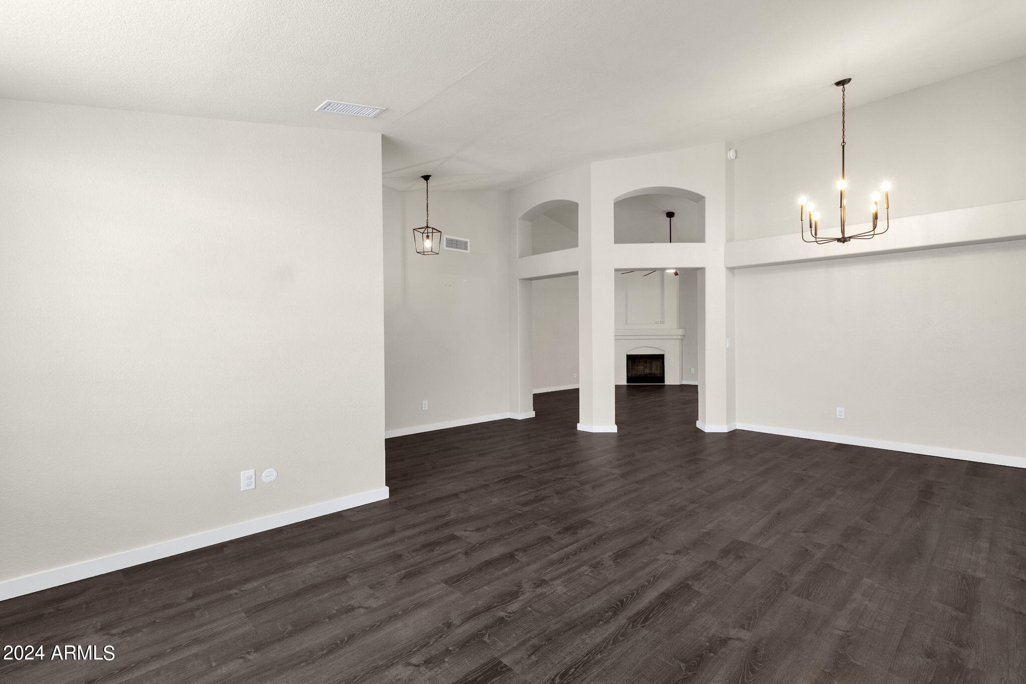 3703 W SHANNON Street