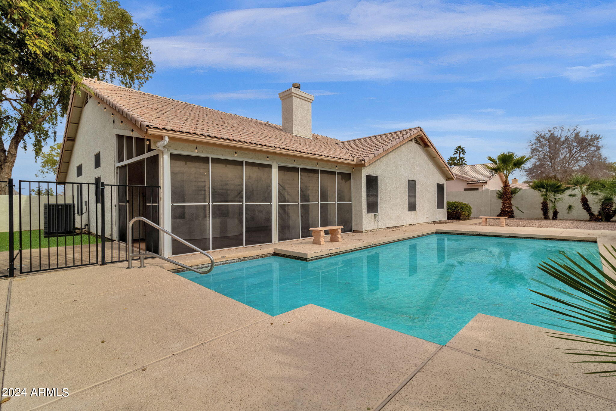 3703 W SHANNON Street