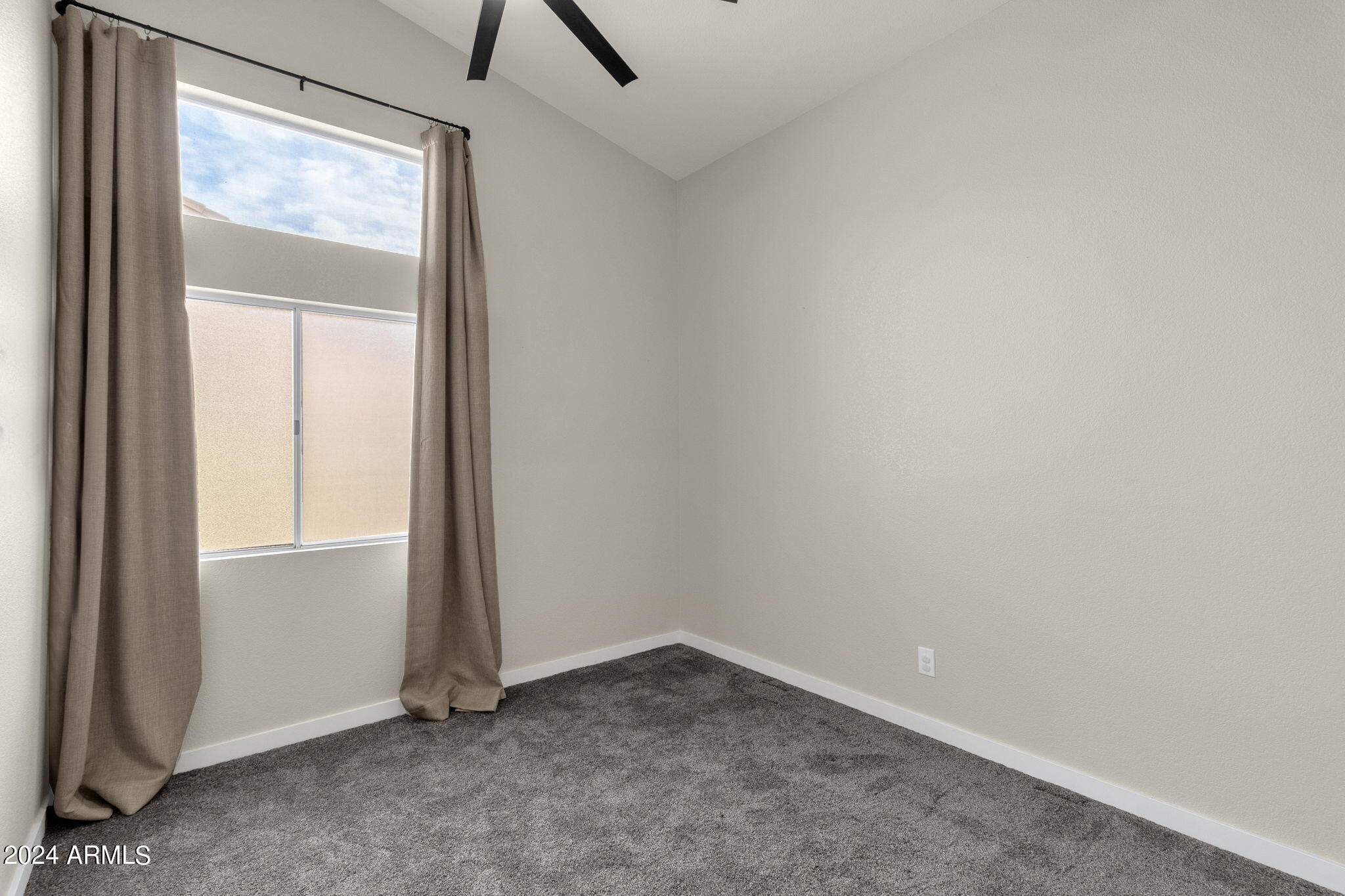 3703 W SHANNON Street