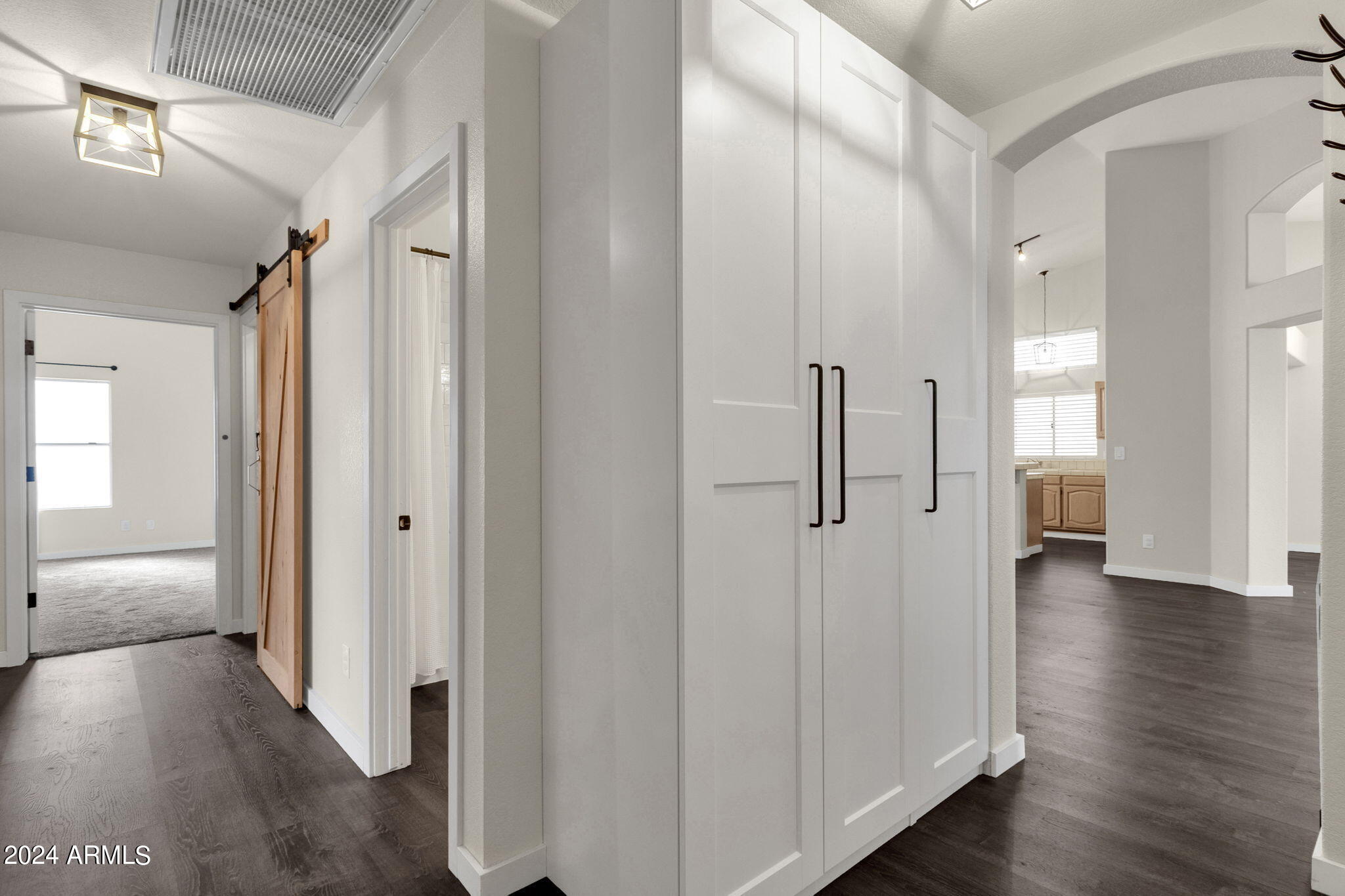 3703 W SHANNON Street