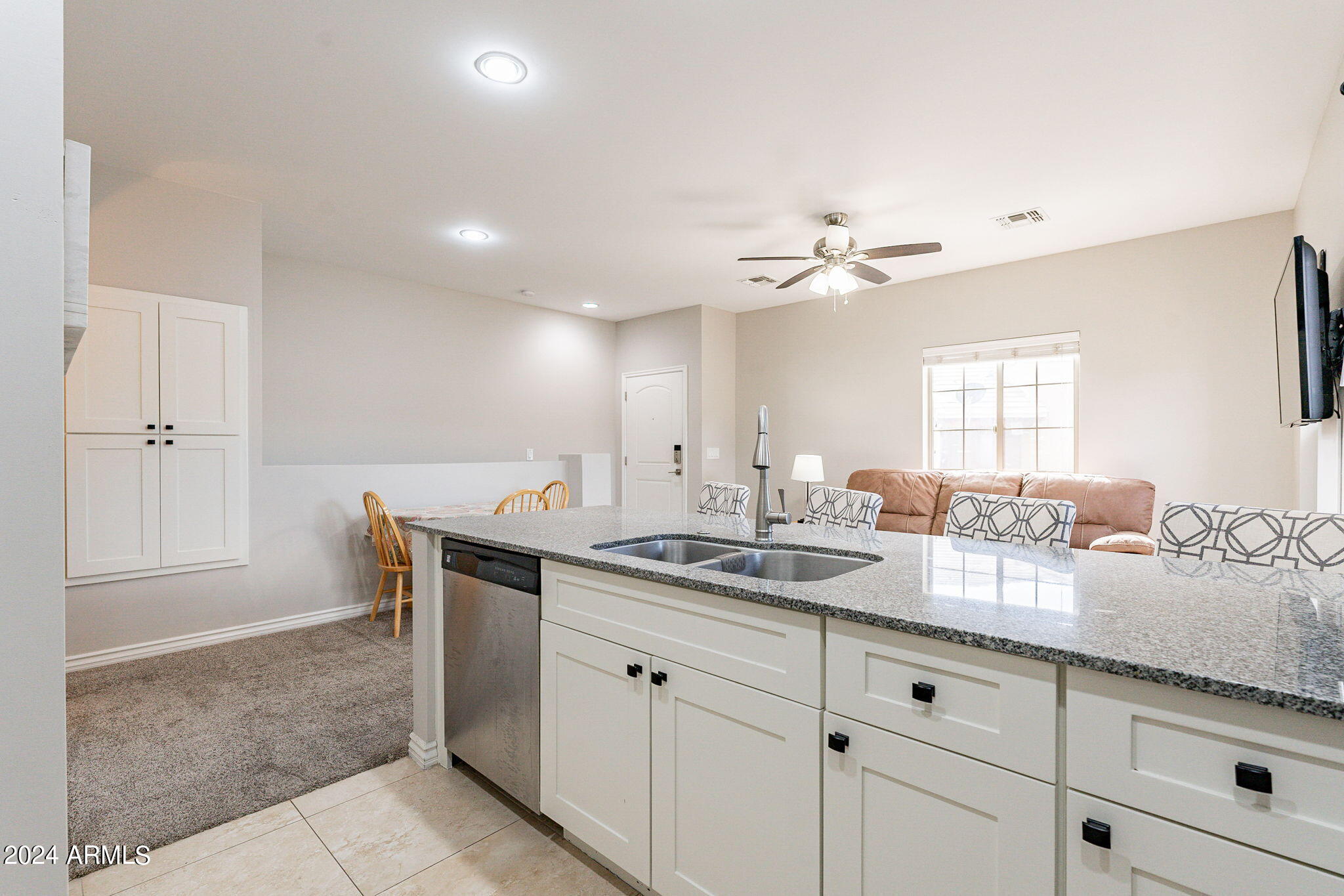 854 S SAN MARCOS Drive, 7D