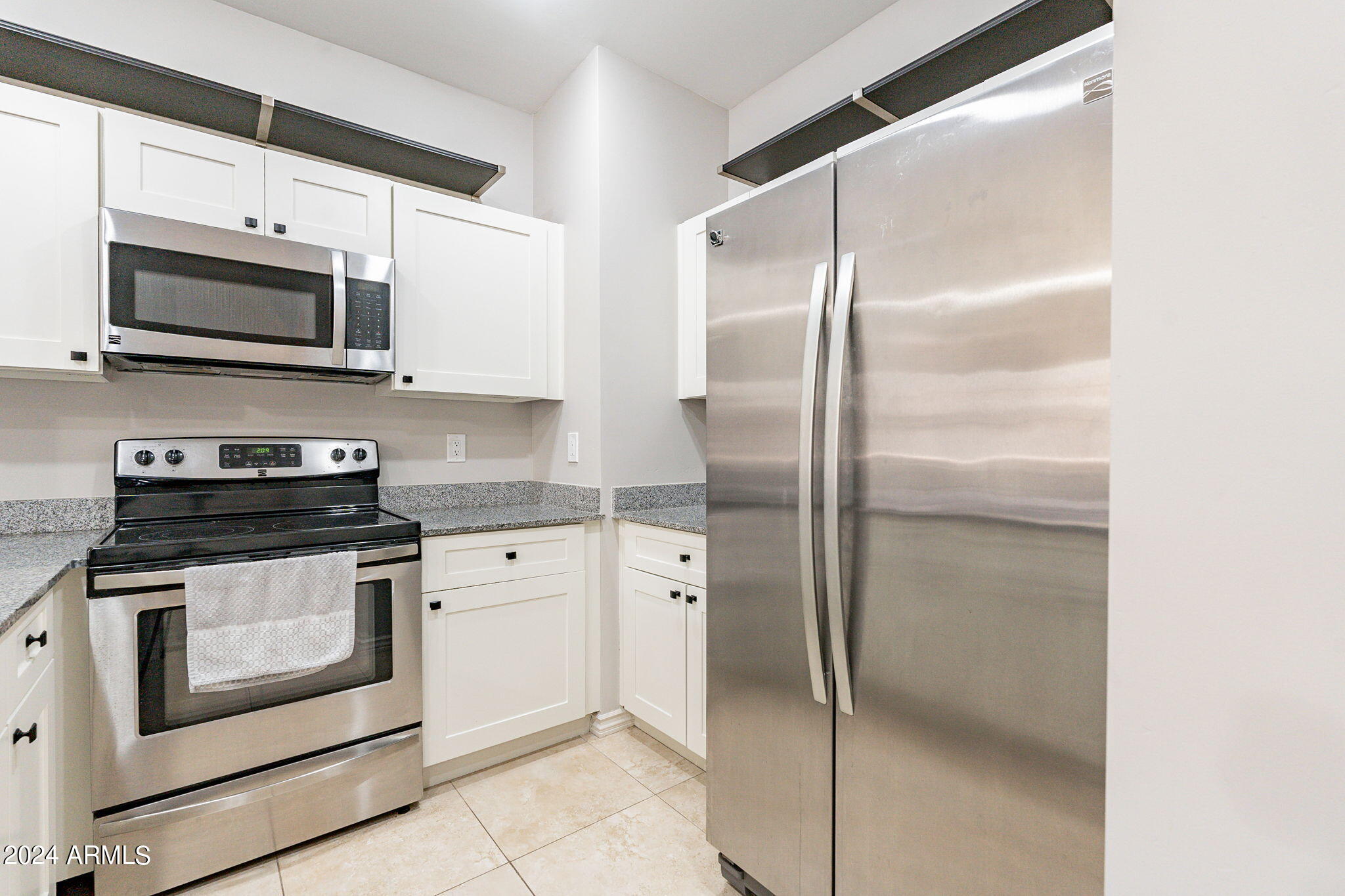 854 S SAN MARCOS Drive, 7D