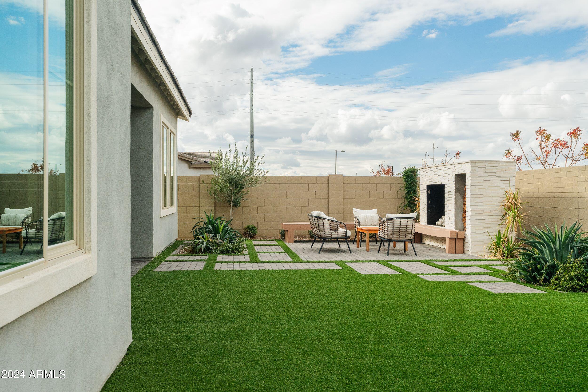 22498 E STIRRUP Street