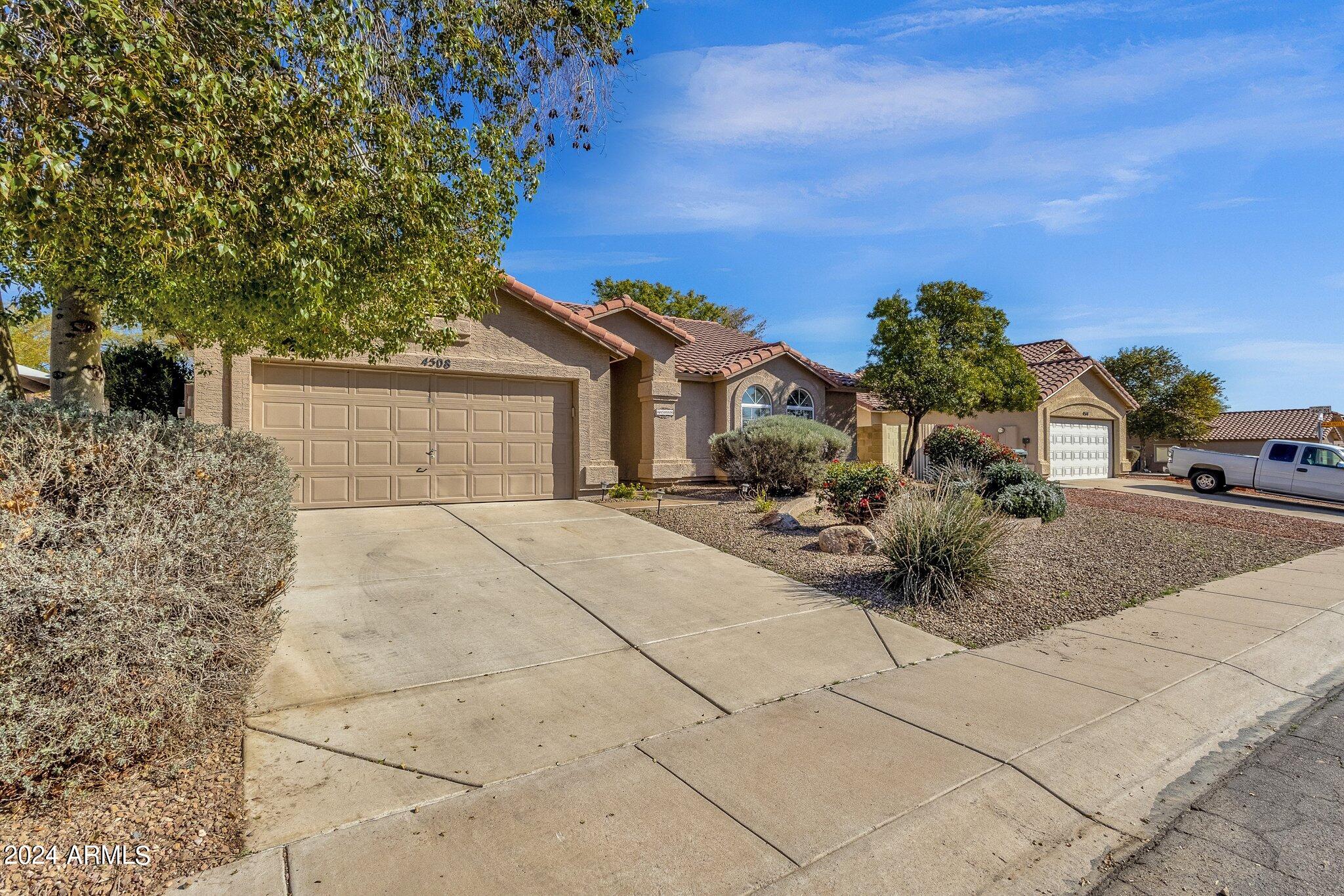 4508 E KIOWA Street