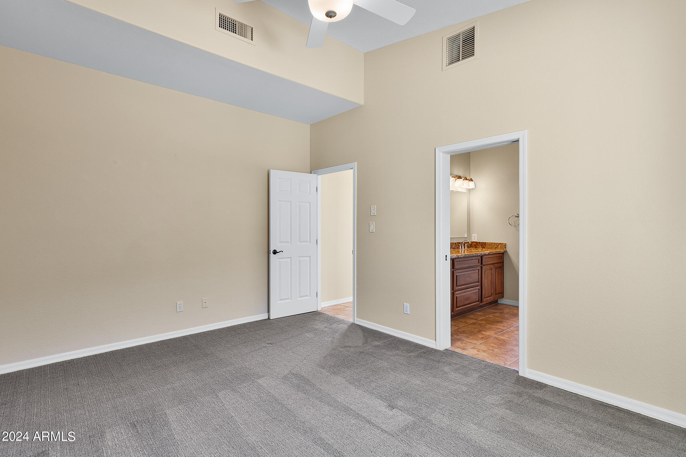 15951 E PONDEROSA Drive