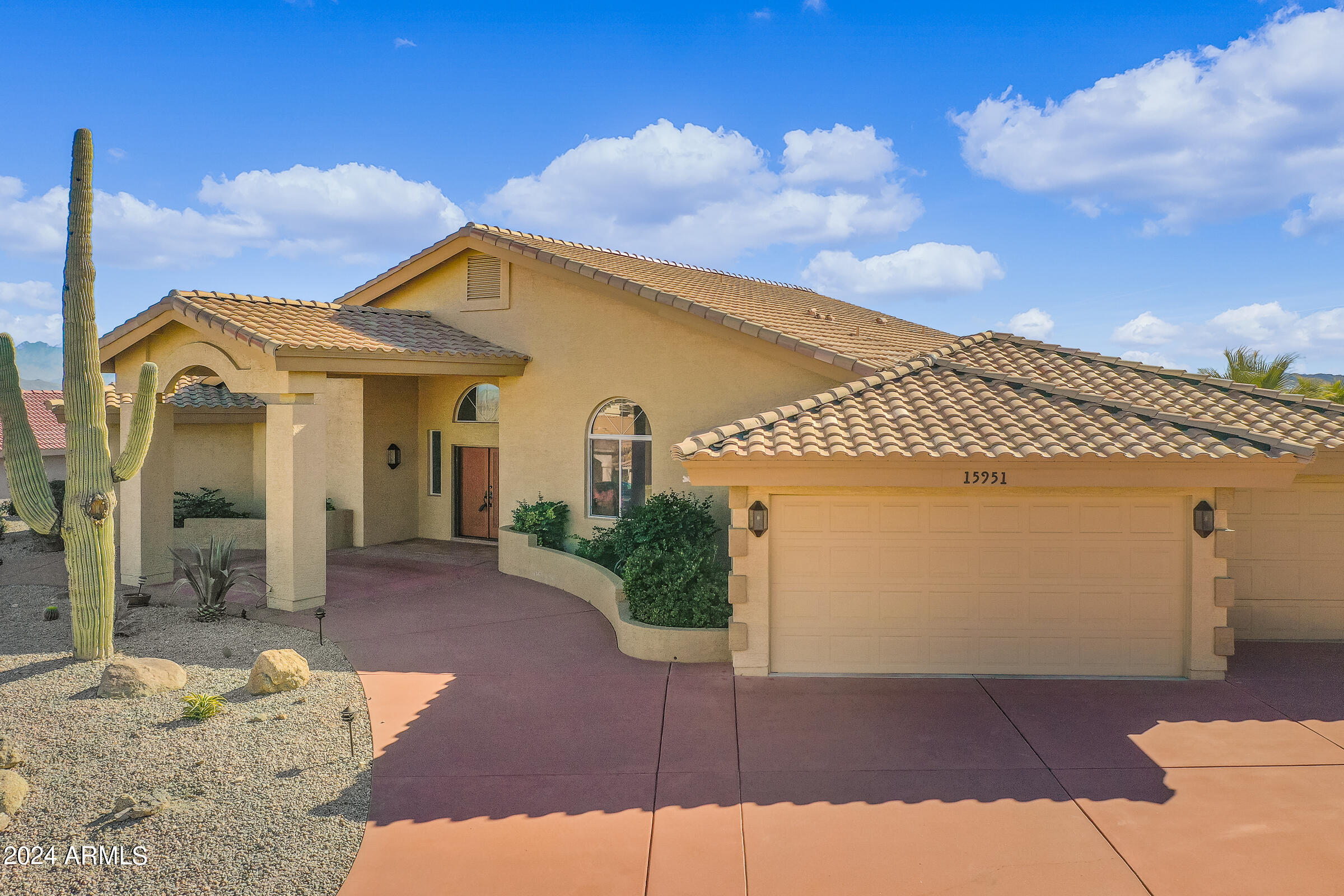 15951 E PONDEROSA Drive