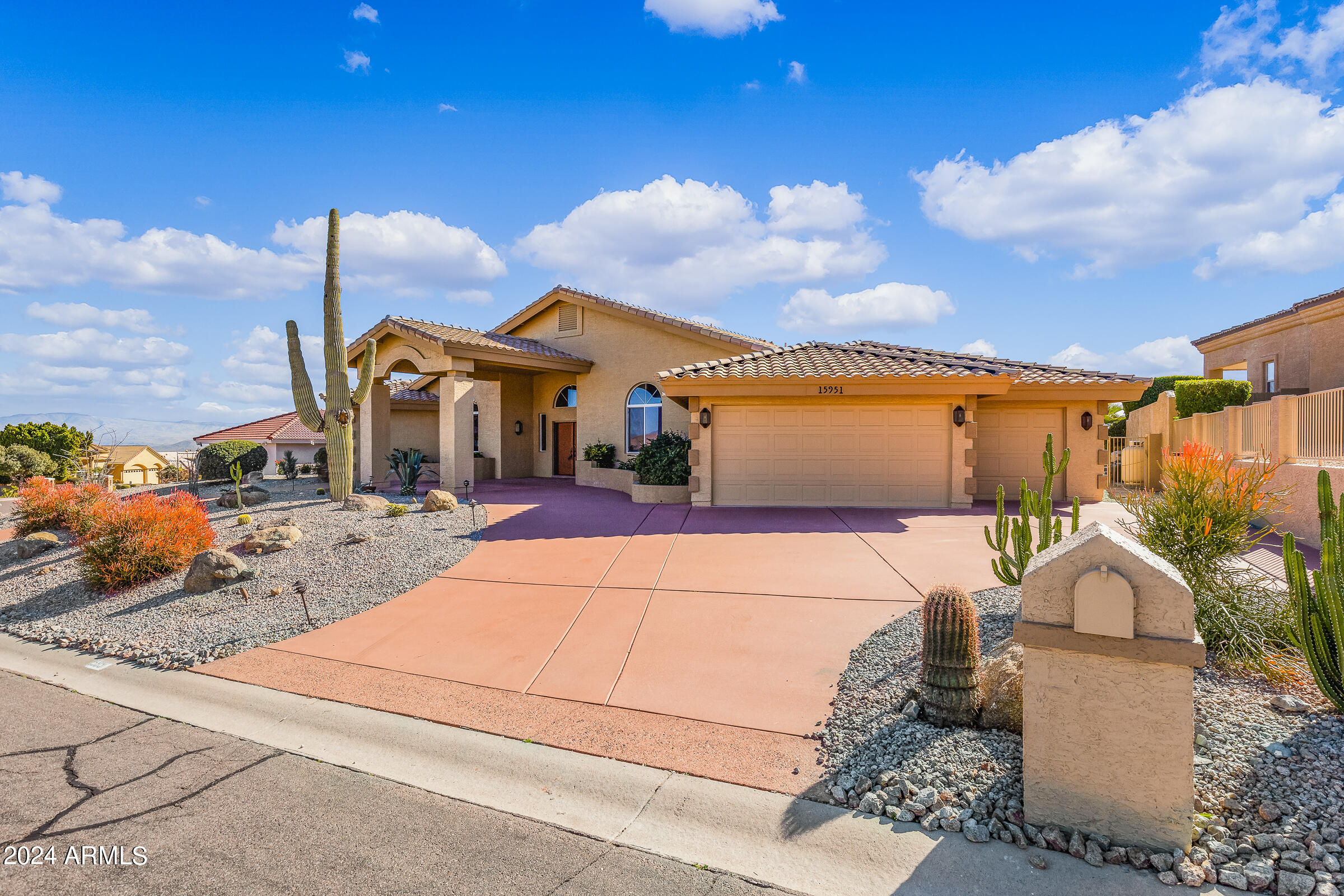 15951 E PONDEROSA Drive