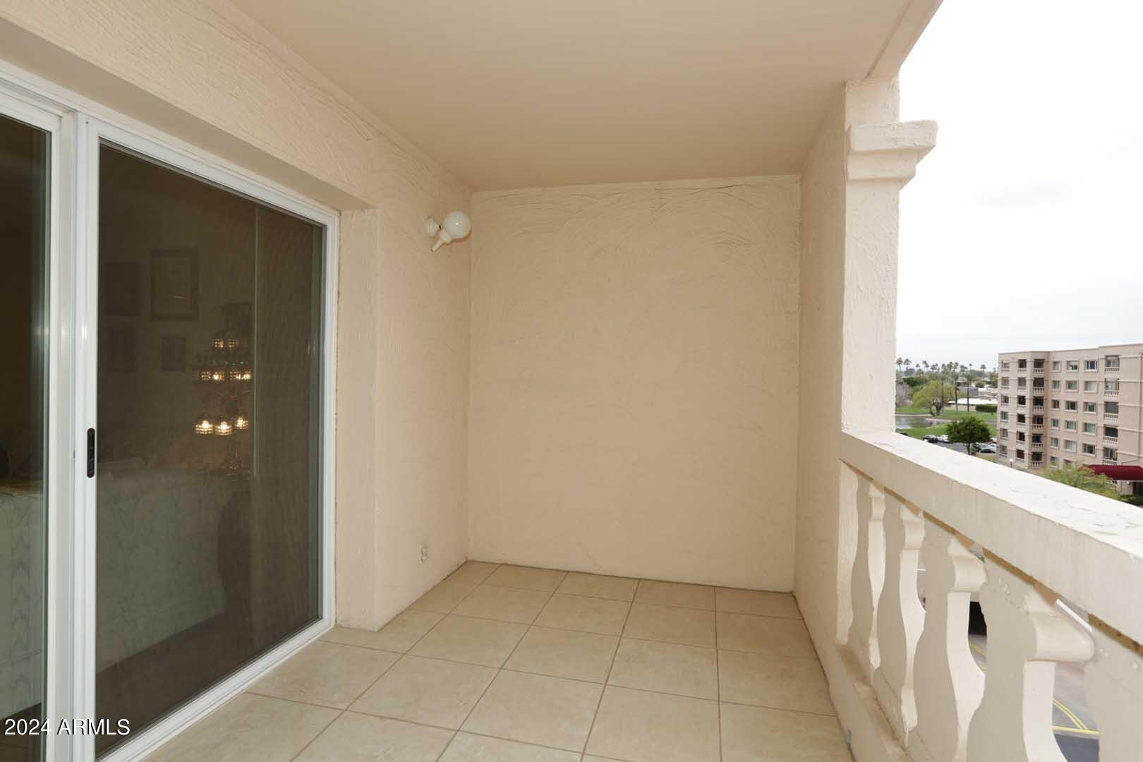 7830 E CAMELBACK Road, 511