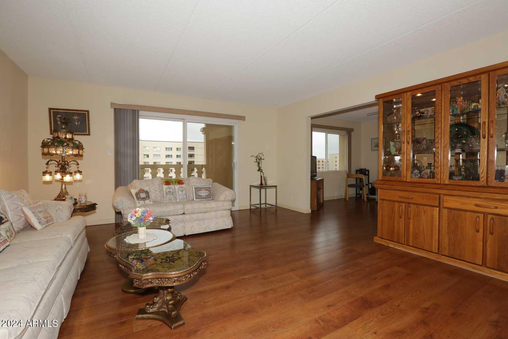 7830 E CAMELBACK Road, 511