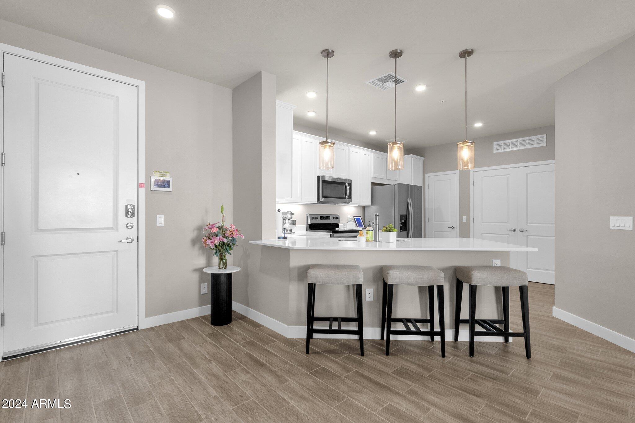 2511 W QUEEN CREEK Road # 313