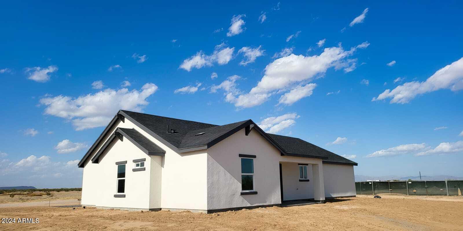 37791 W PIERCE Street