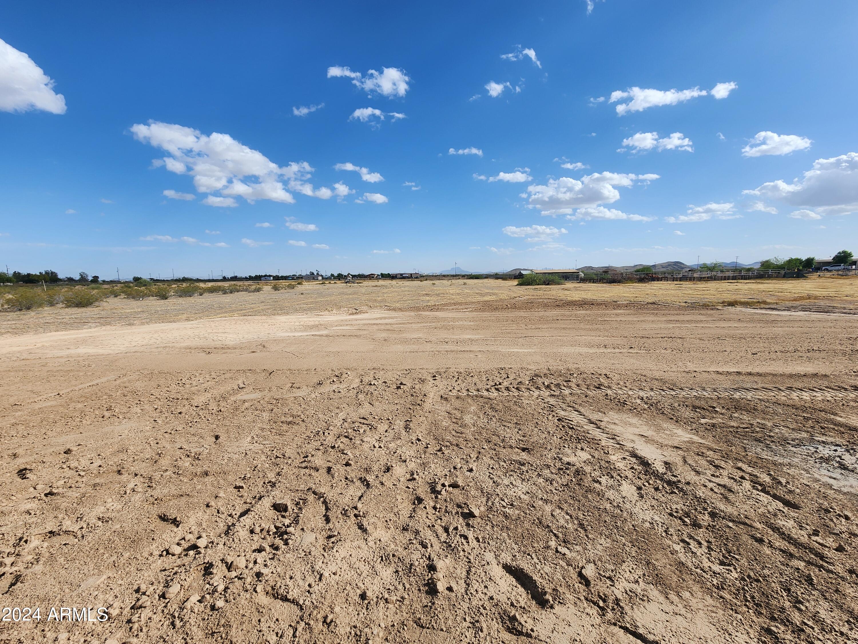 37791 W PIERCE Street