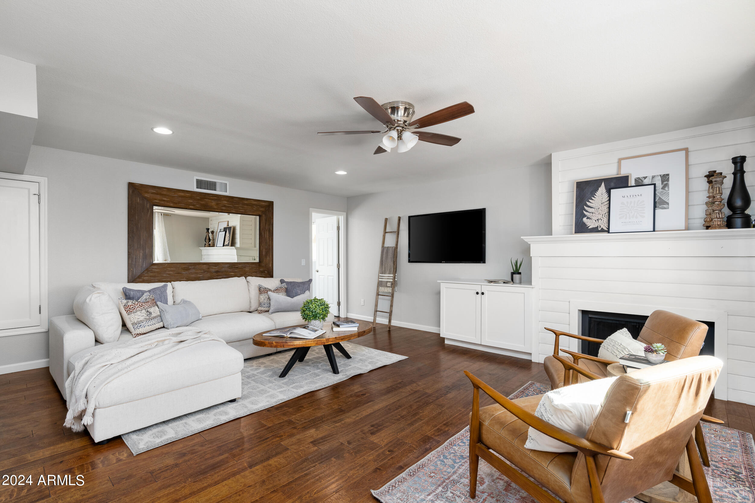 31032 N RANCHO TIERRA Drive