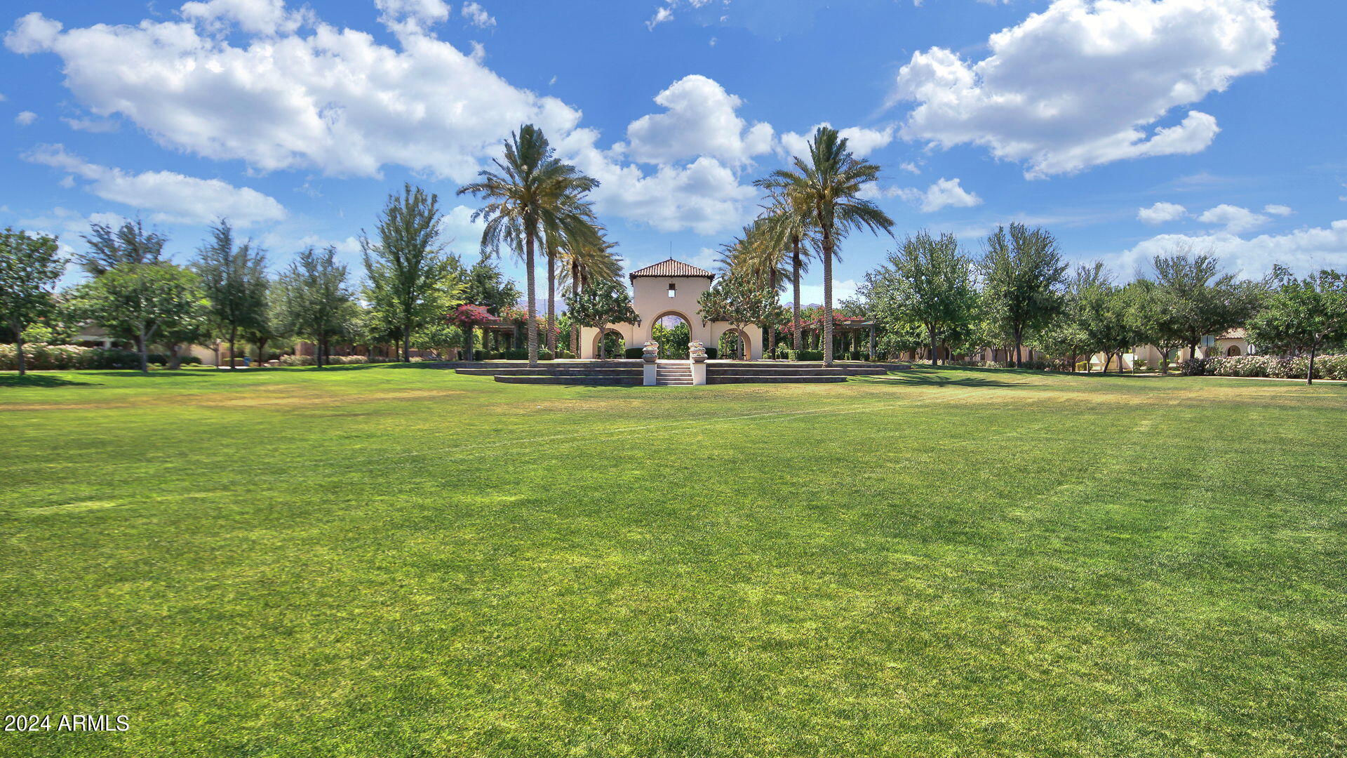 4078 N FOUNDER Circle