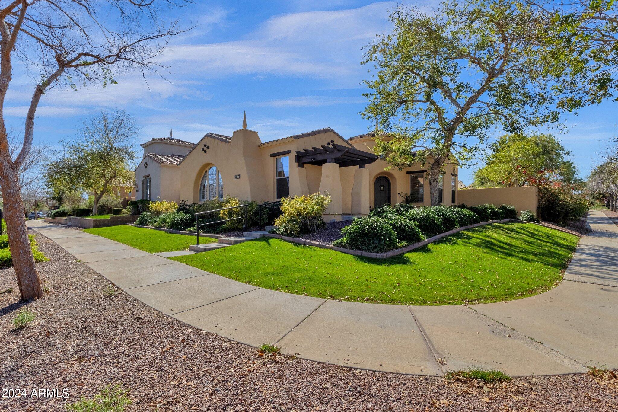 4078 N FOUNDER Circle