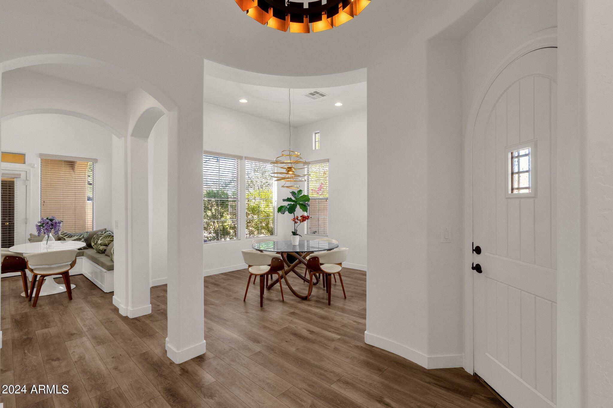 4078 N FOUNDER Circle