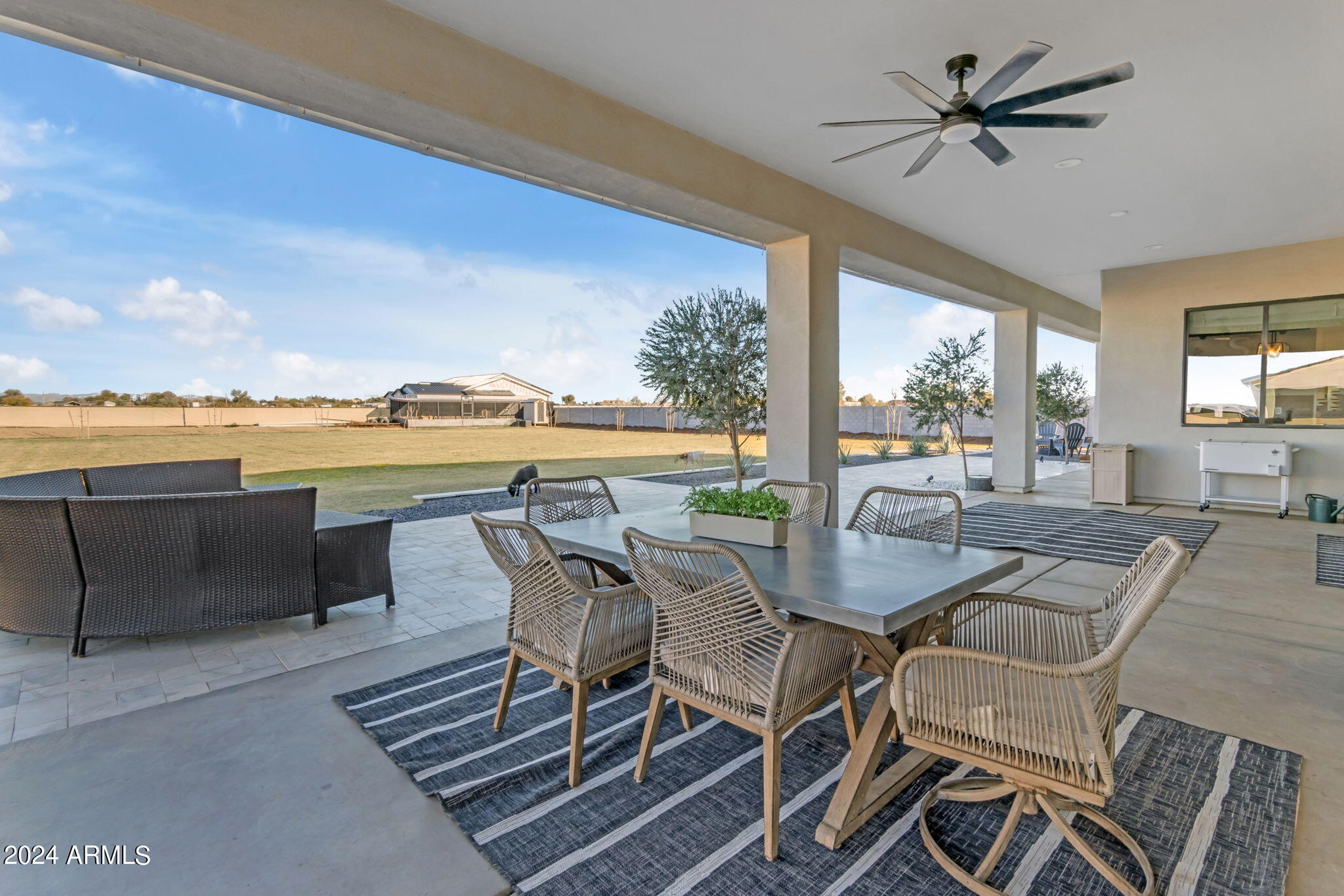 35449 N FIELDVIEW Drive