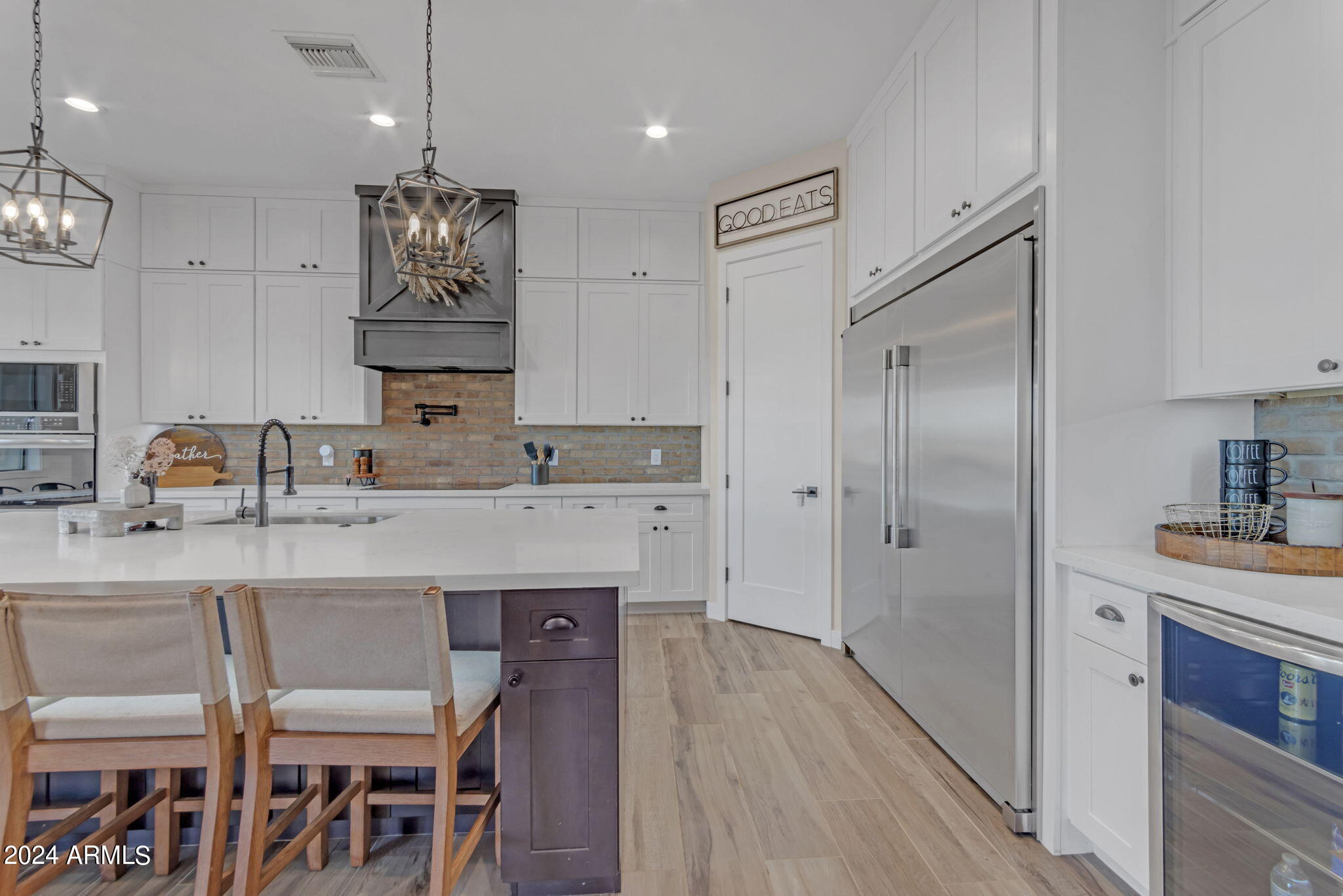 35449 N FIELDVIEW Drive