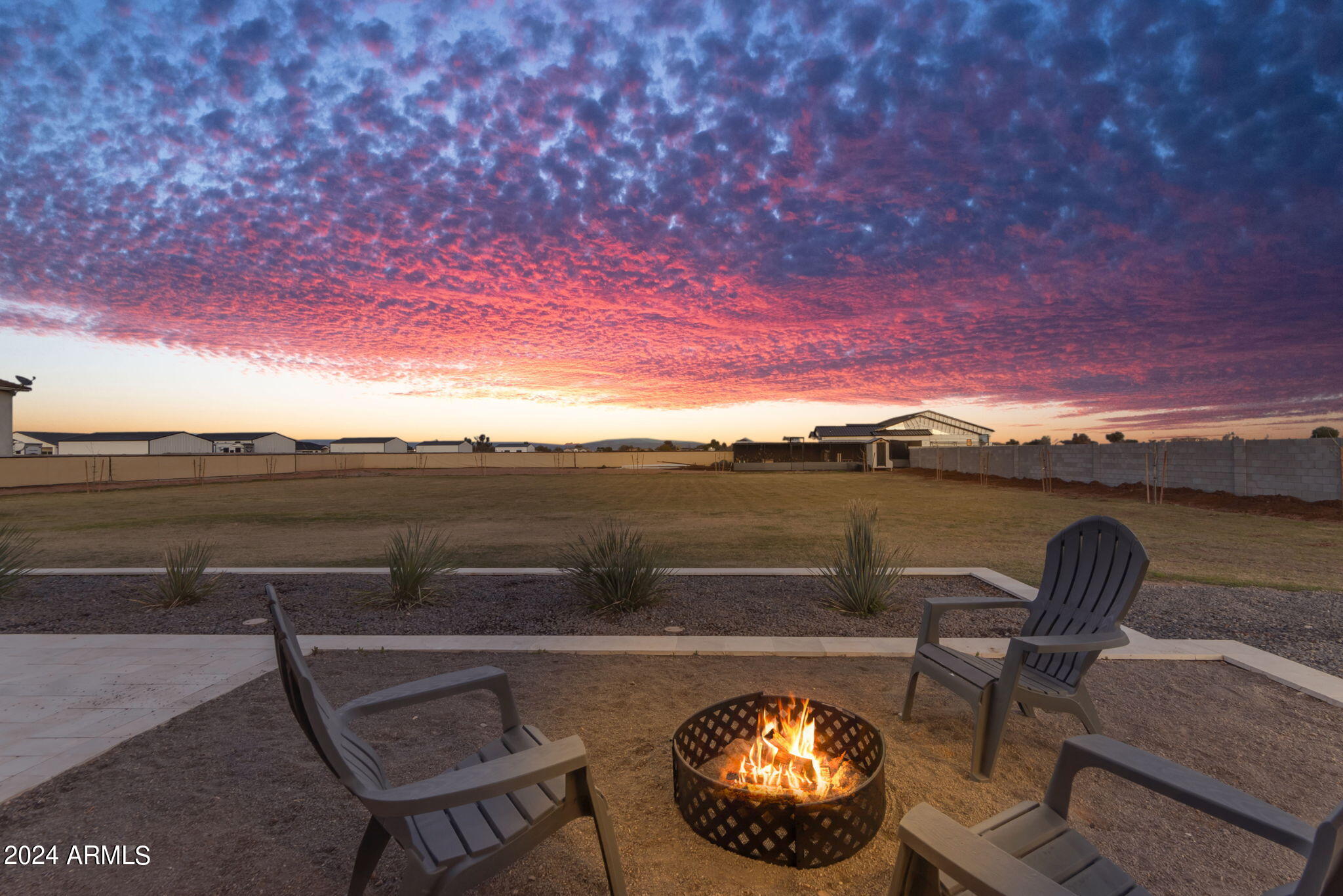 35449 N FIELDVIEW Drive