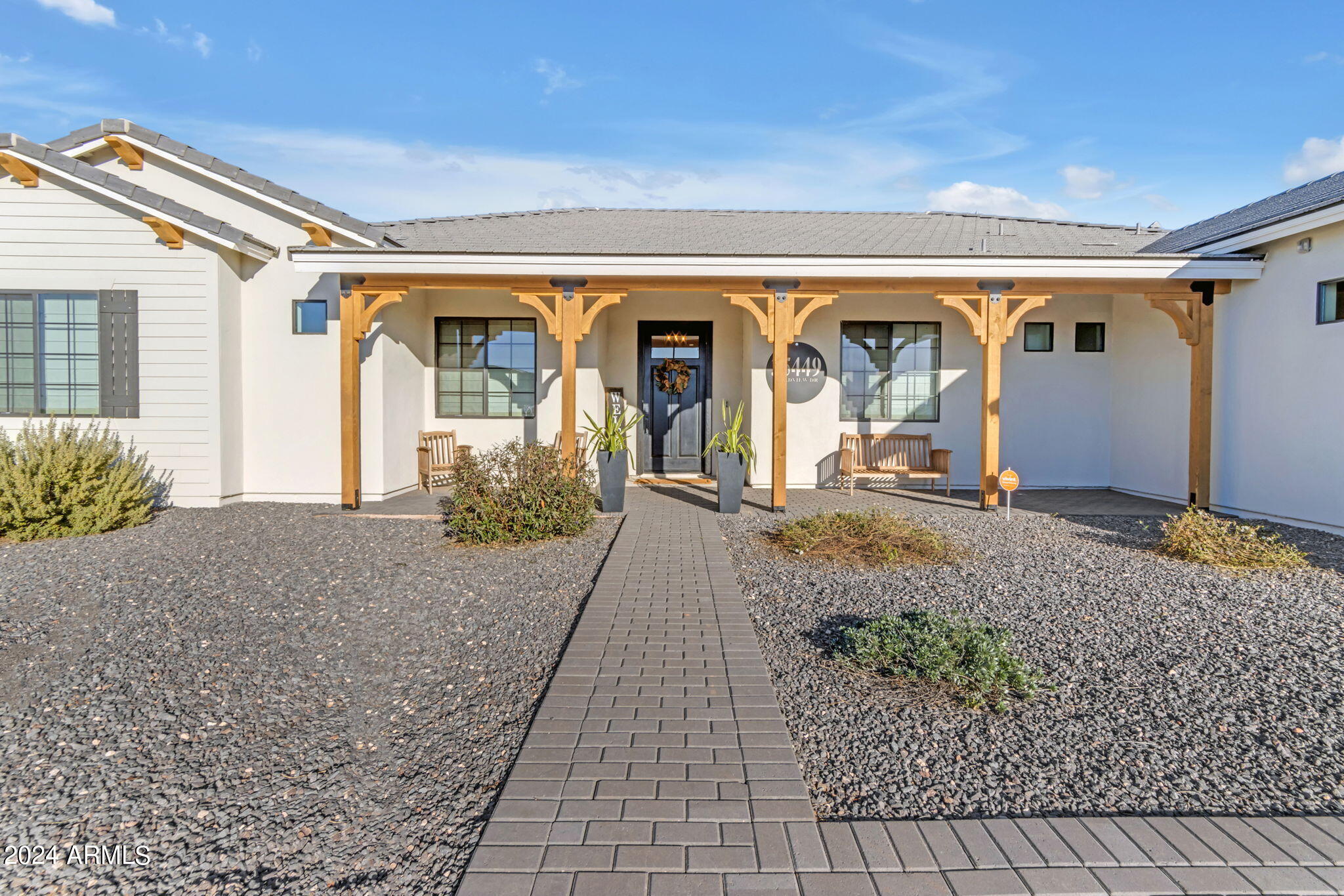 35449 N FIELDVIEW Drive