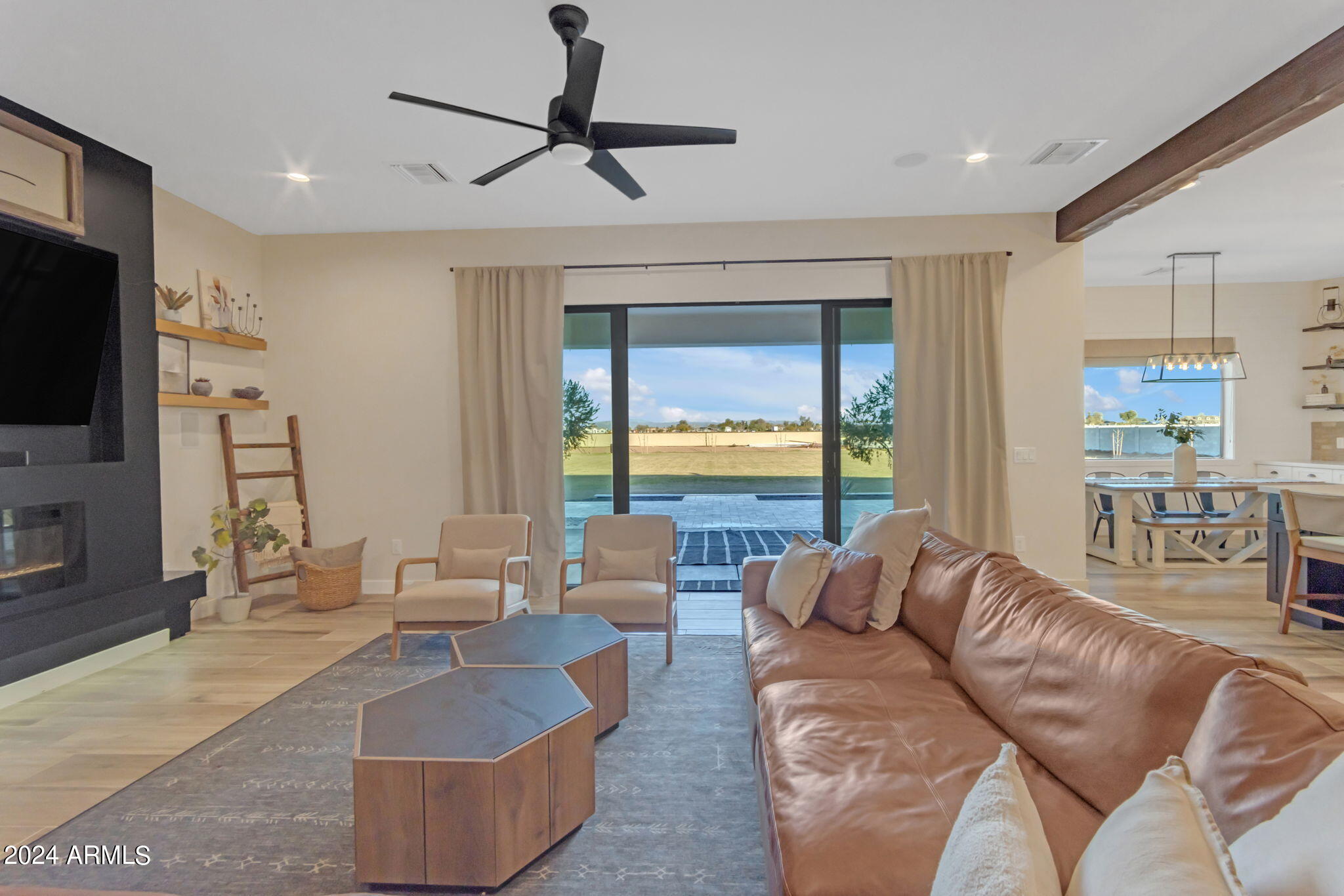 35449 N FIELDVIEW Drive