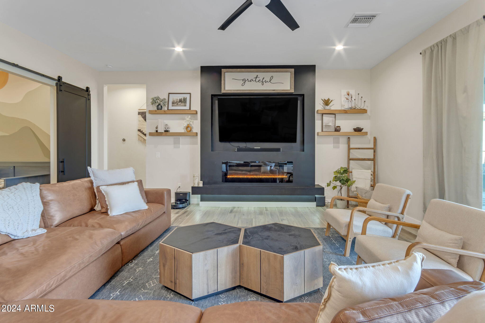 35449 N FIELDVIEW Drive