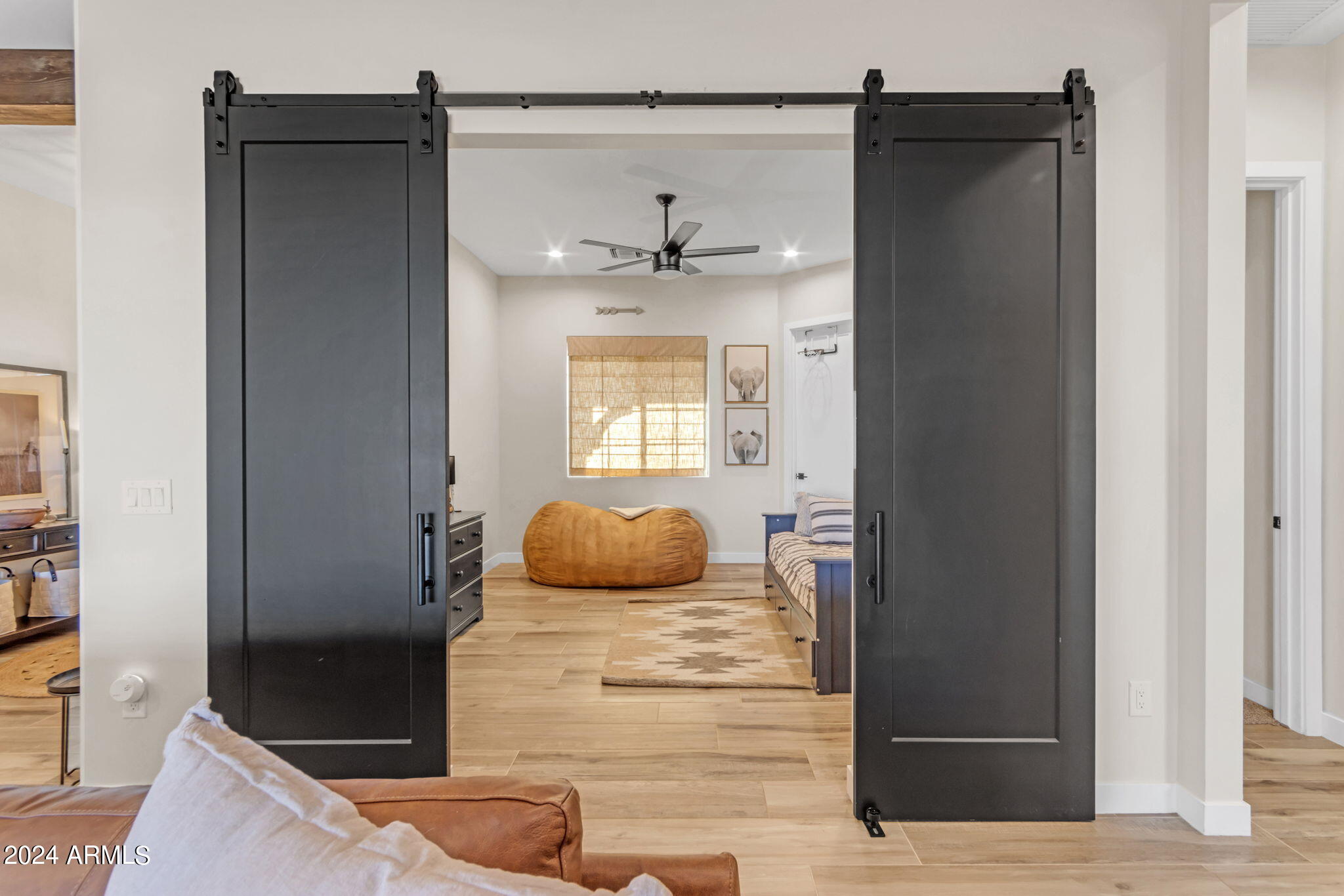 35449 N FIELDVIEW Drive