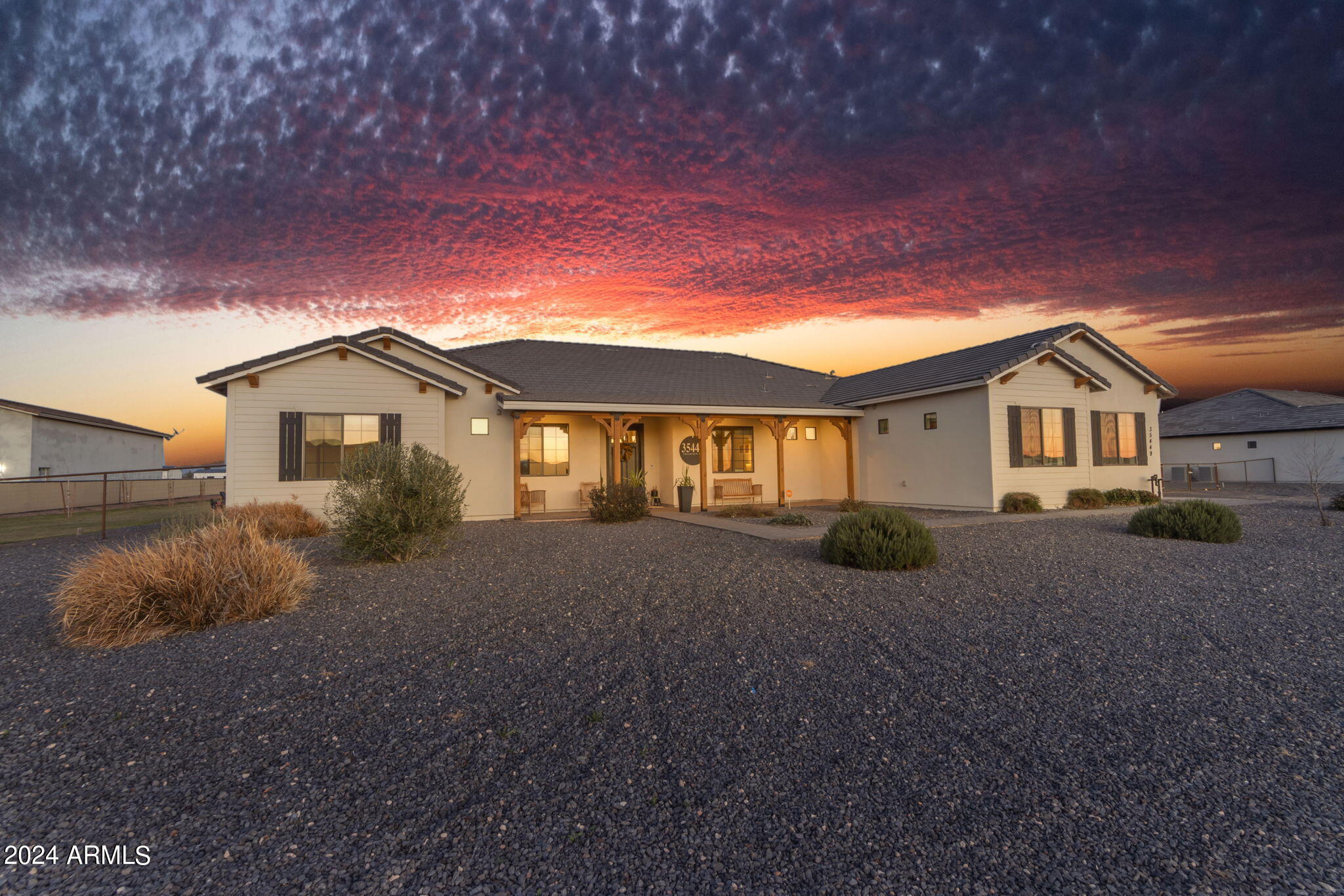 35449 N FIELDVIEW Drive