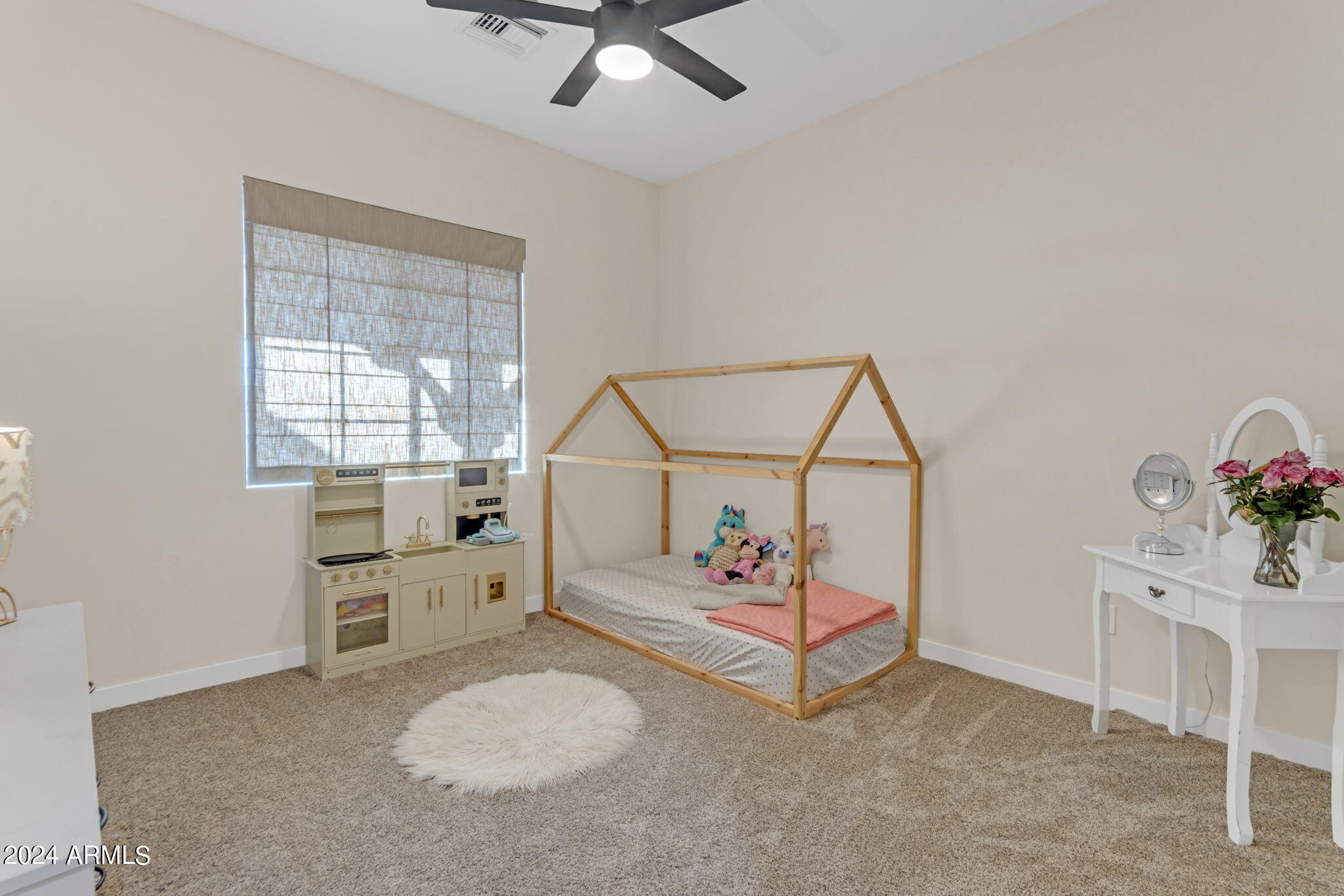 35449 N FIELDVIEW Drive