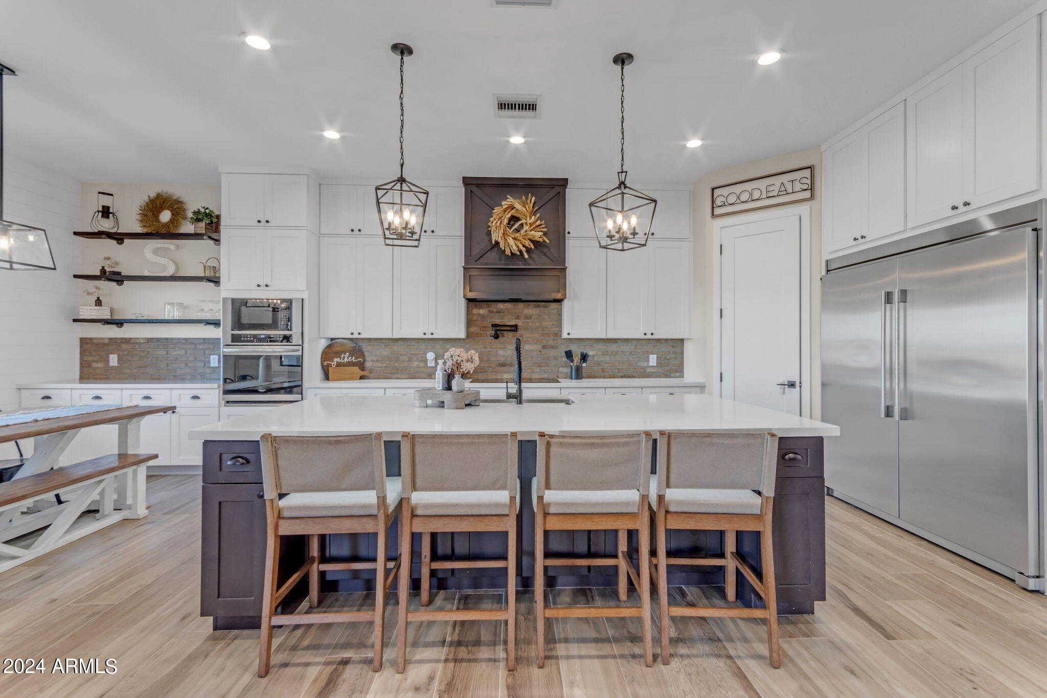 35449 N FIELDVIEW Drive