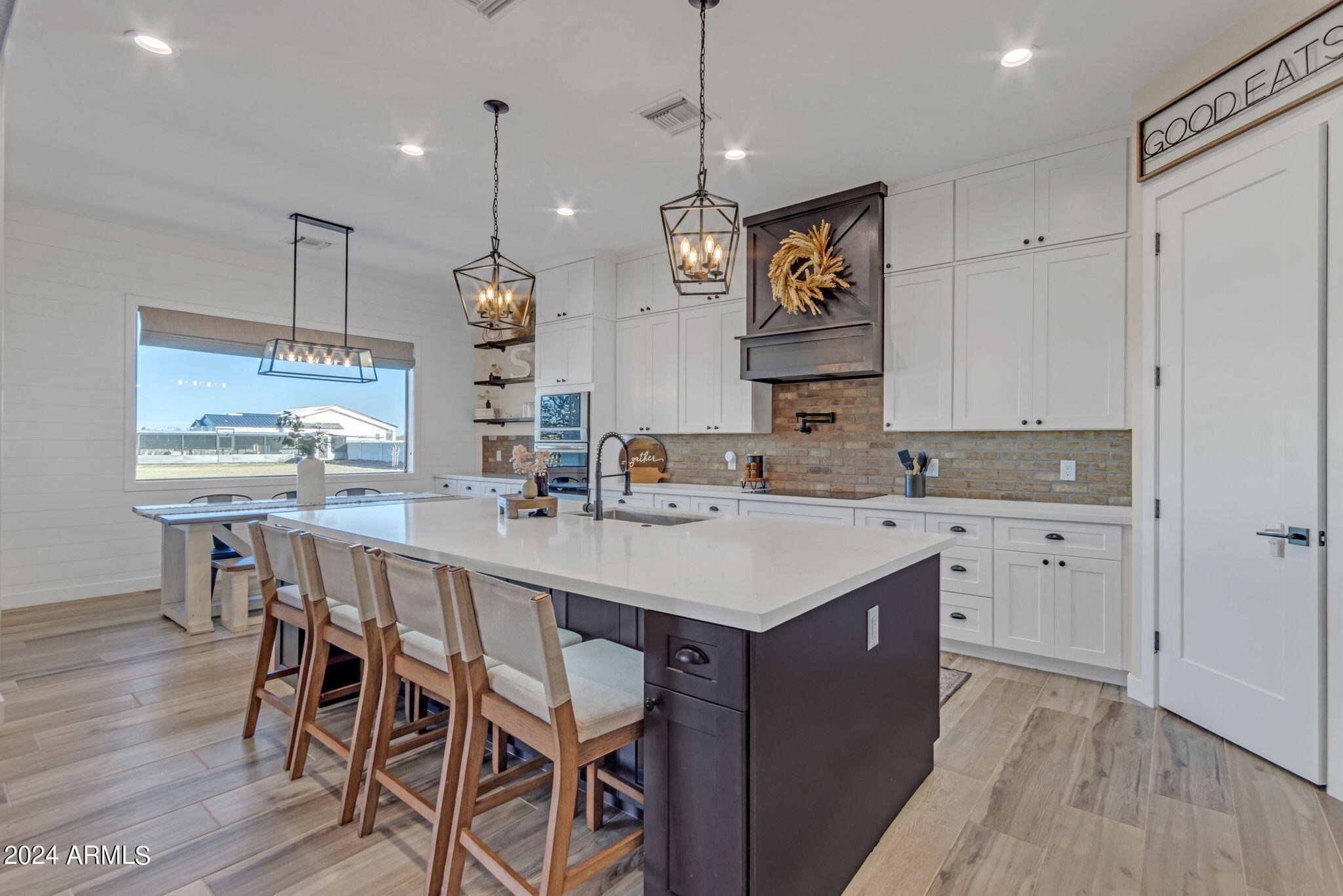 35449 N FIELDVIEW Drive