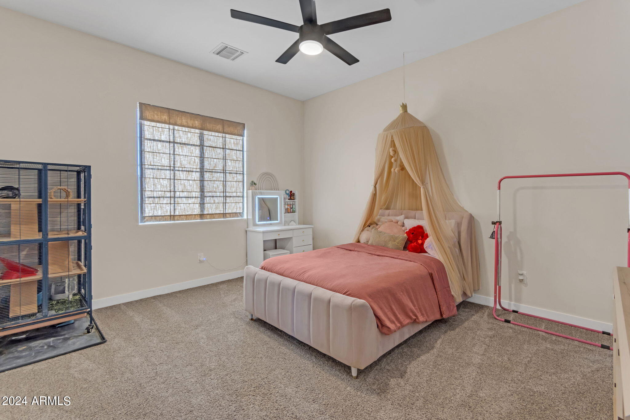 35449 N FIELDVIEW Drive