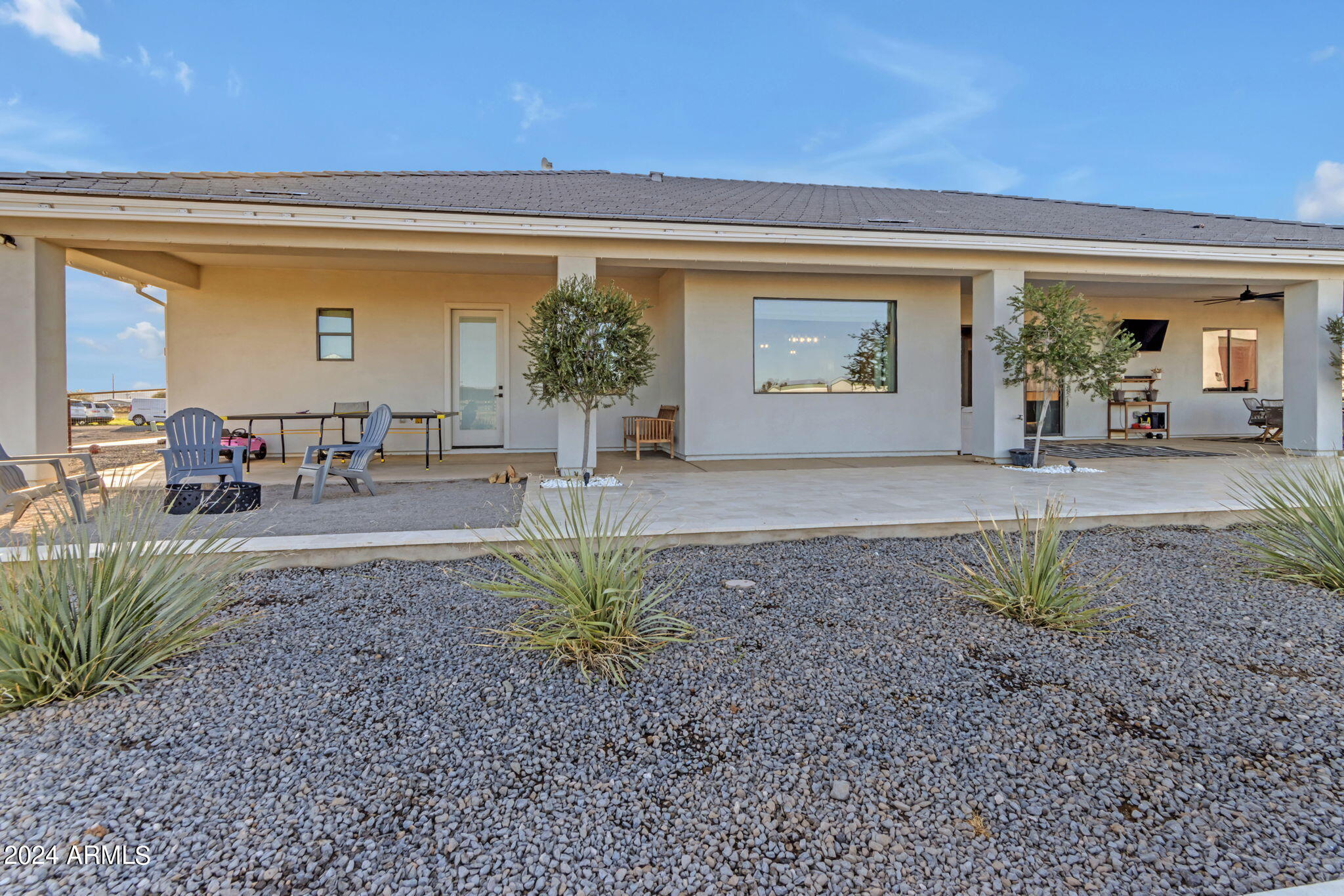 35449 N FIELDVIEW Drive