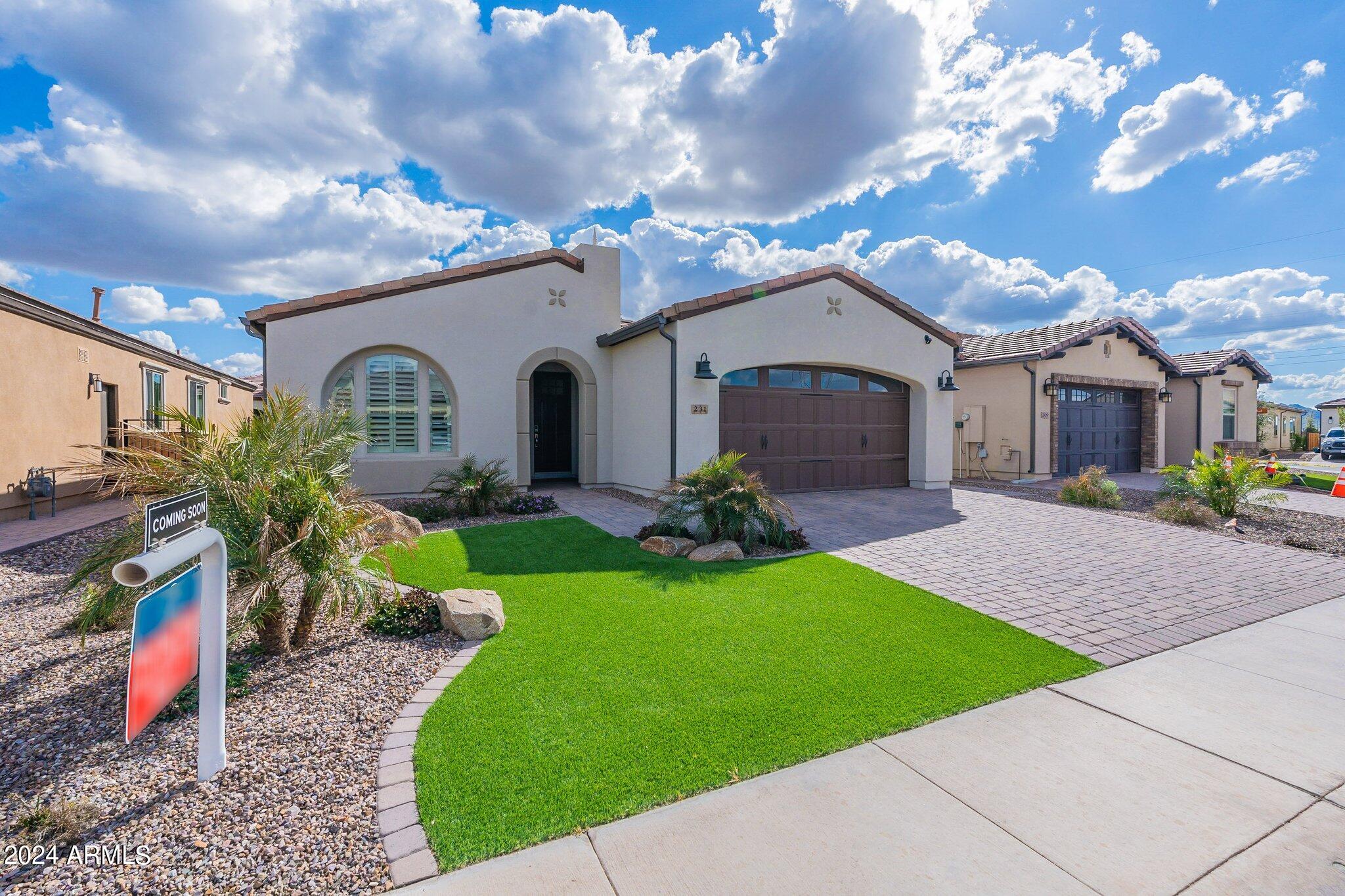 231 E VETERANS Way