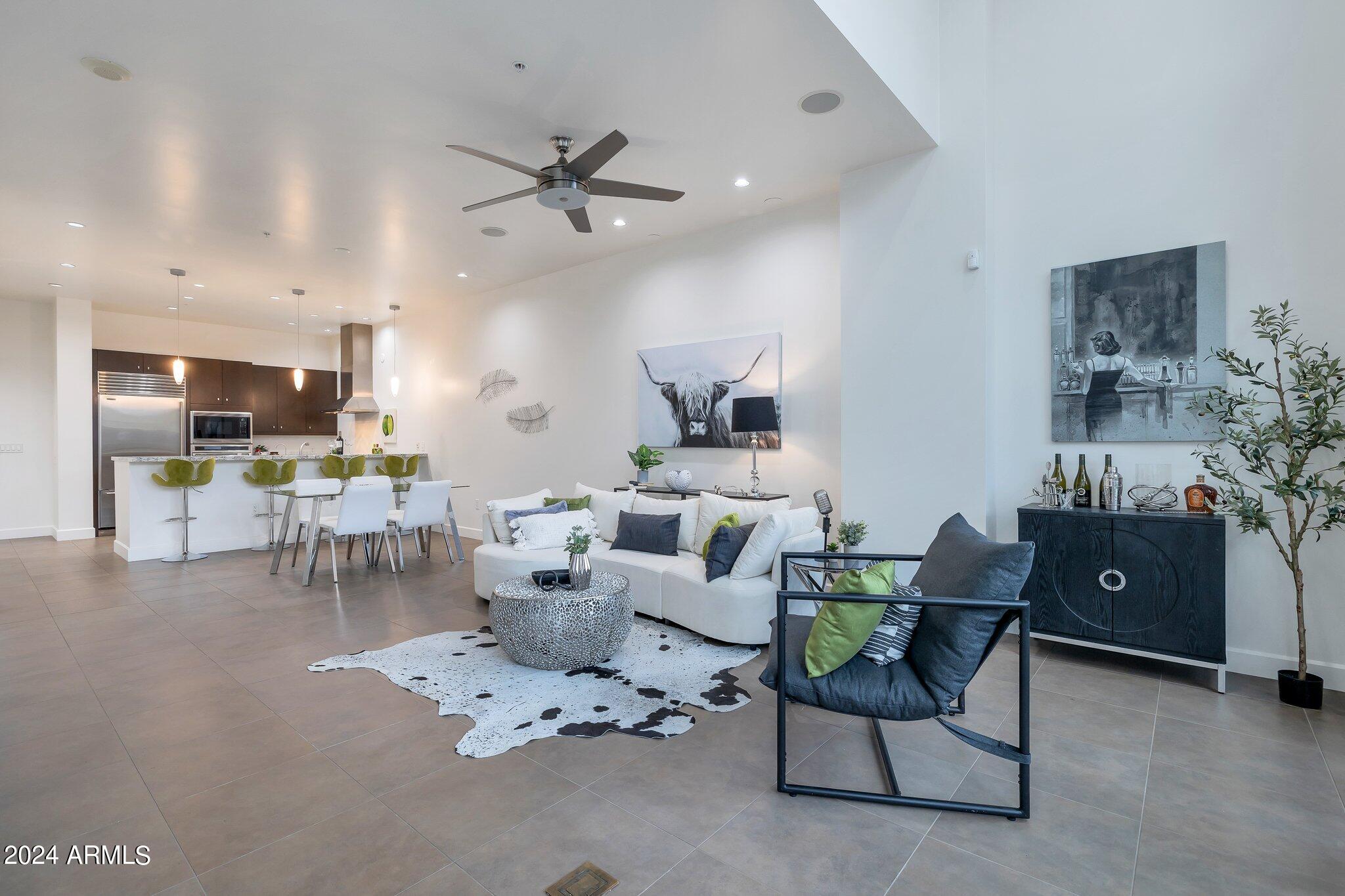 15215 N KIERLAND Boulevard, 103