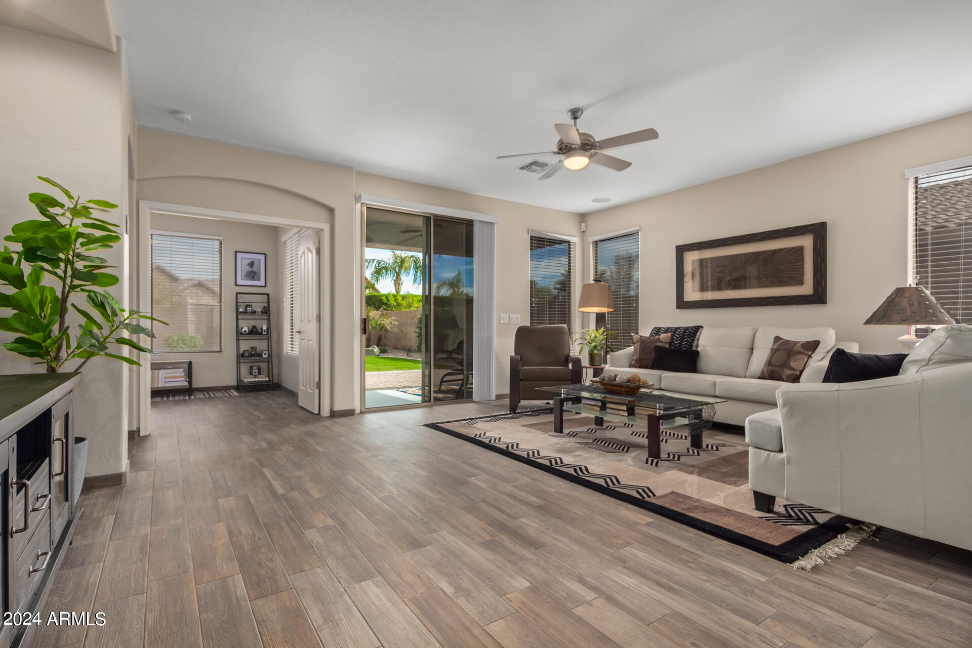 2589 S BUCKAROO Trail