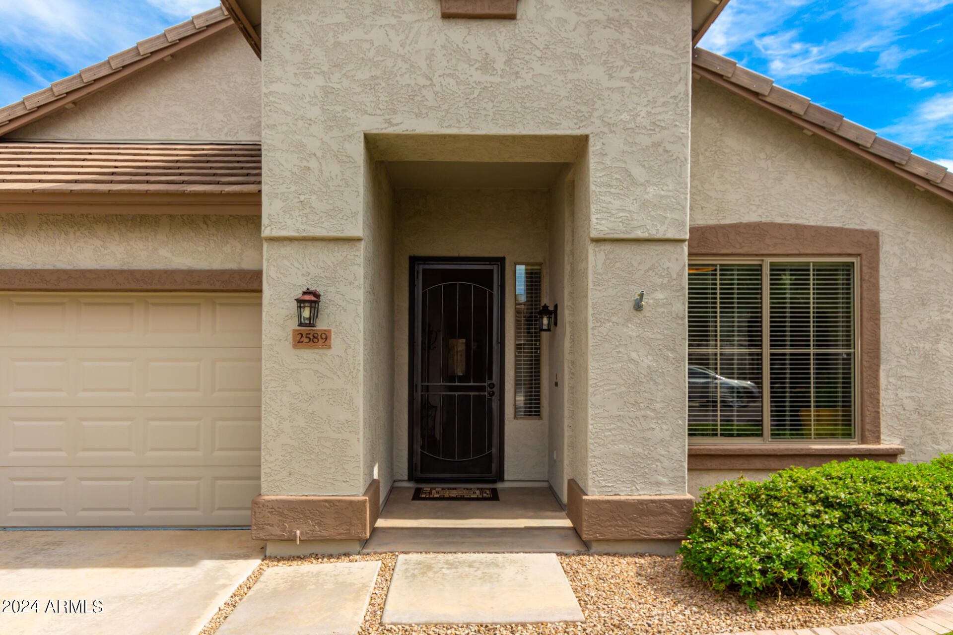 2589 S BUCKAROO Trail