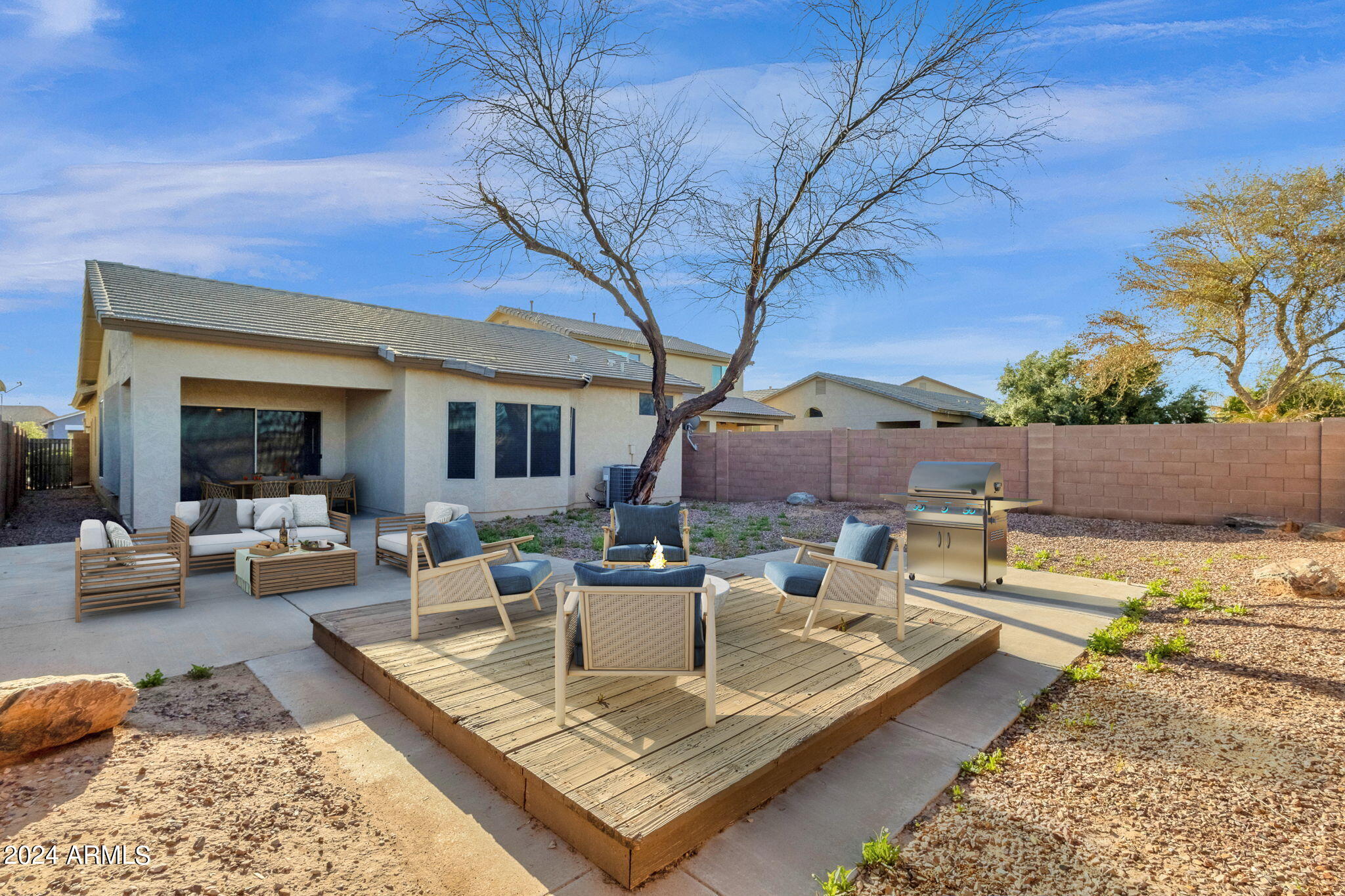 21358 N SUNSET Drive