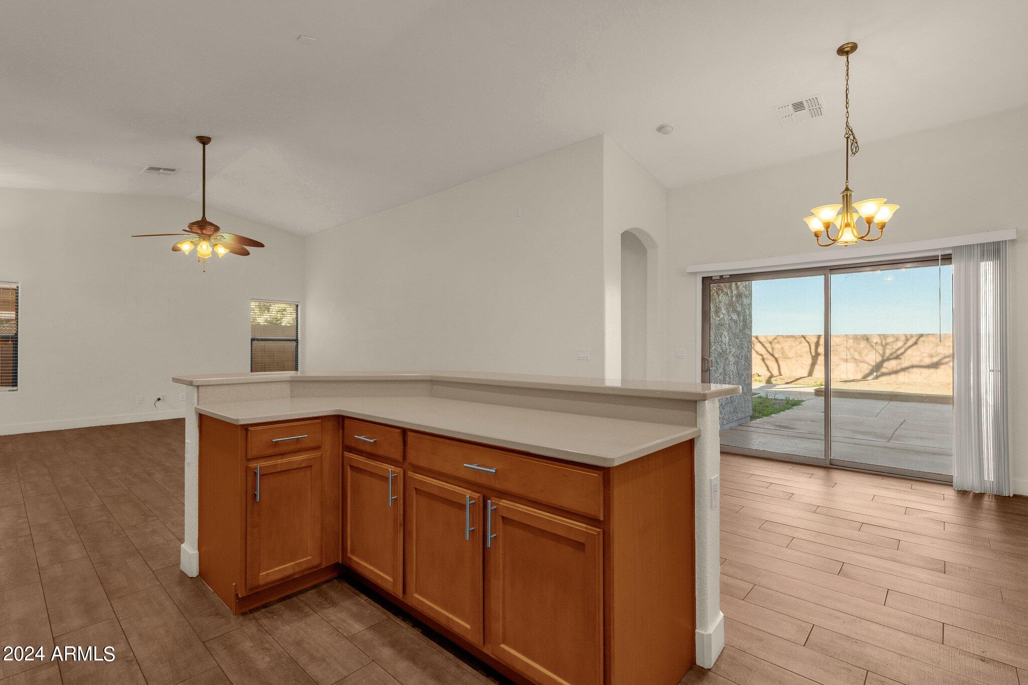 21358 N SUNSET Drive