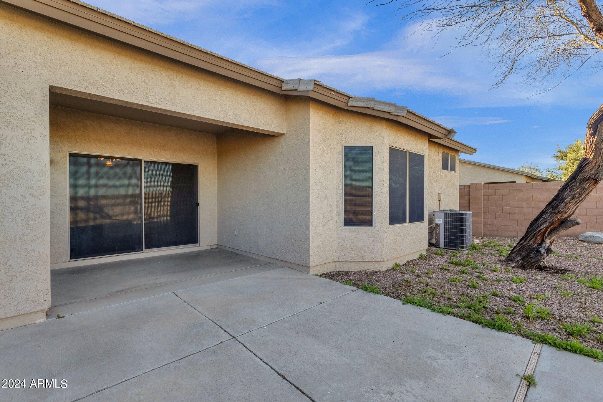21358 N SUNSET Drive