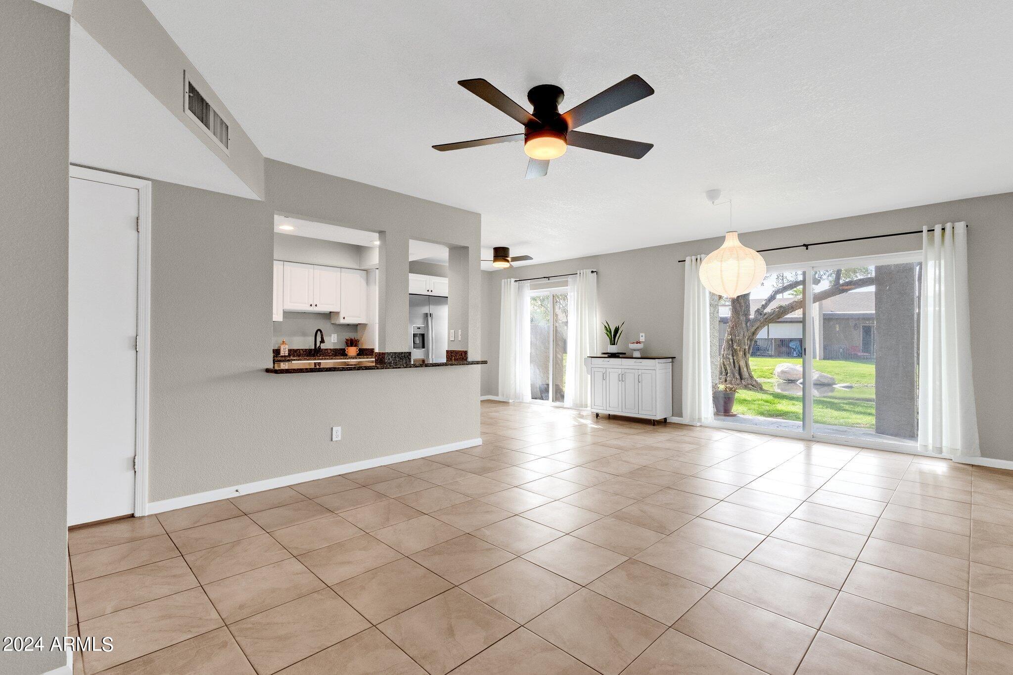 2232 W LINDNER Avenue # 34