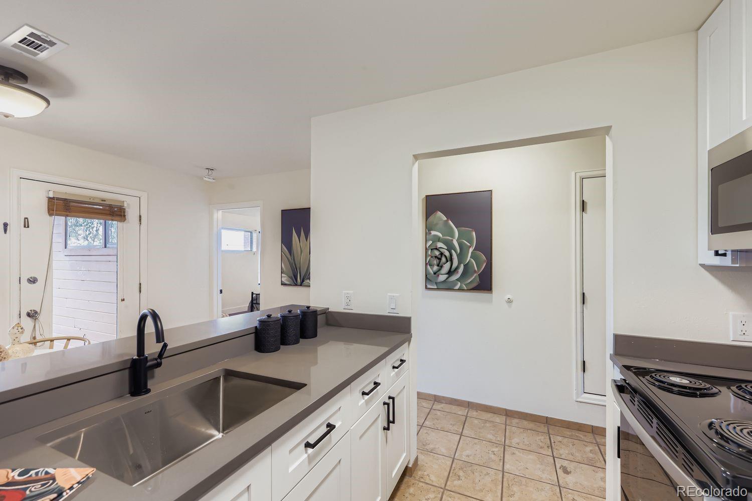 8910 Fox Drive Unit: 7