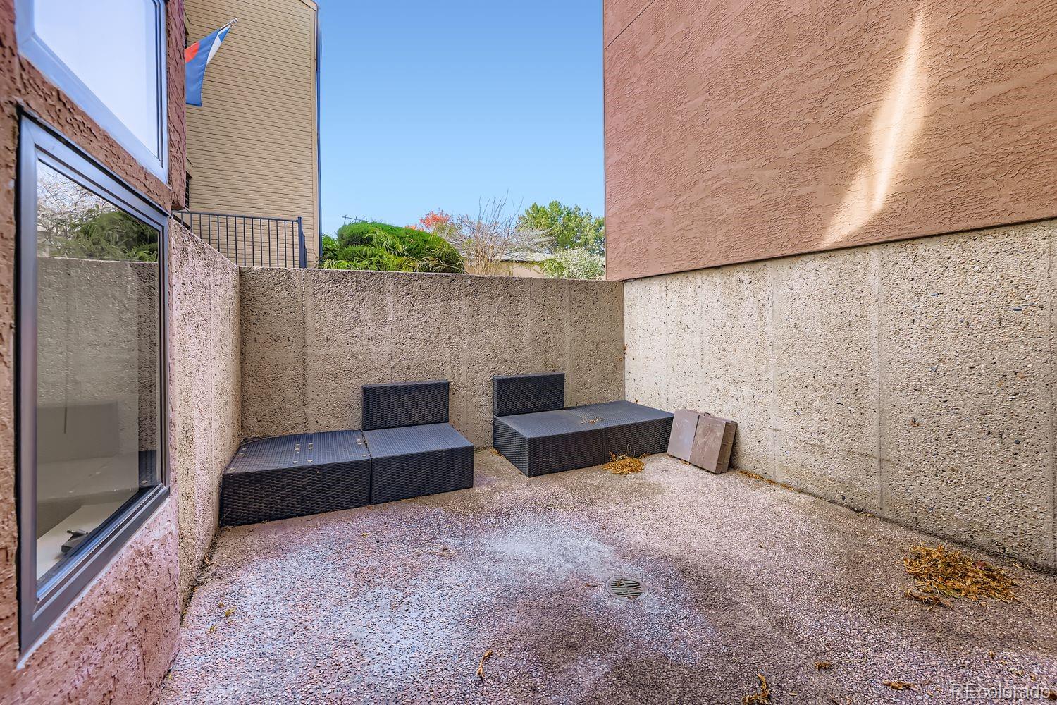 8910 Fox Drive Unit: 7