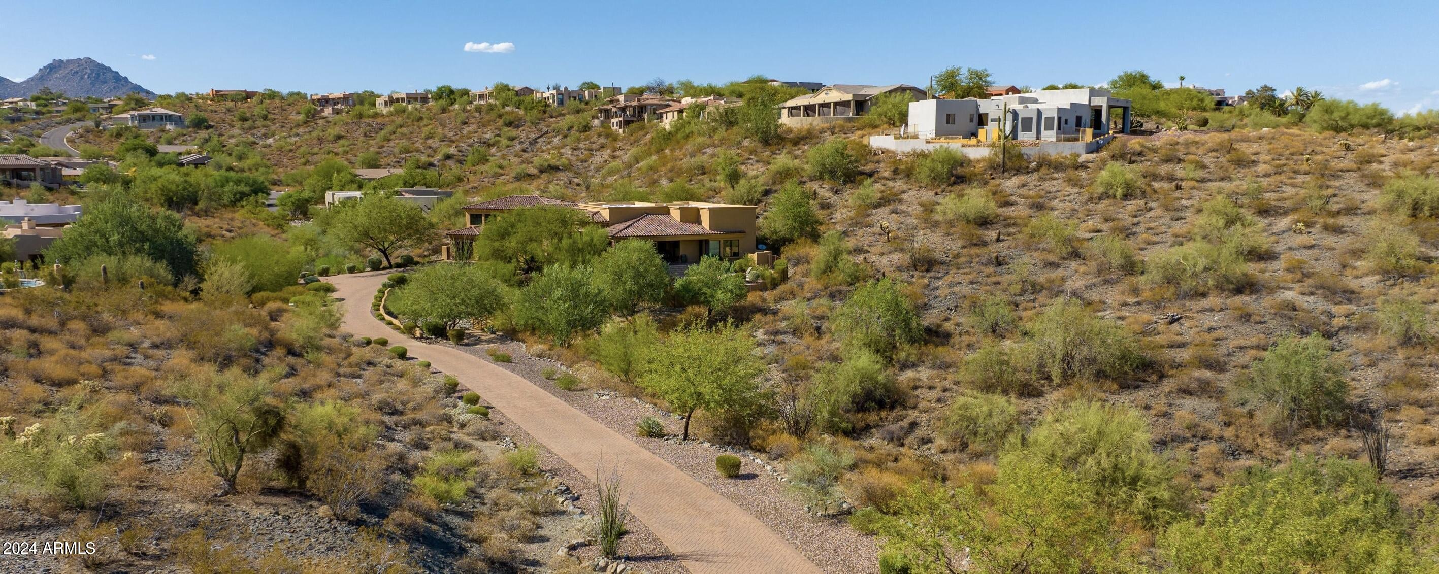 15435 N CABRILLO Drive