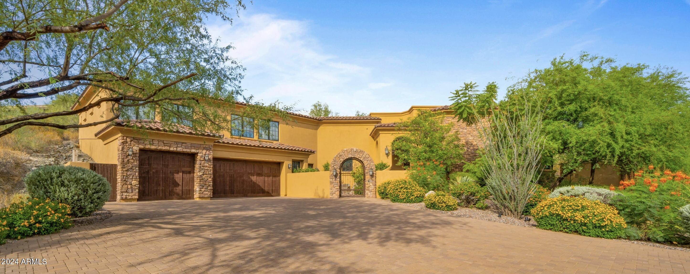 15435 N CABRILLO Drive